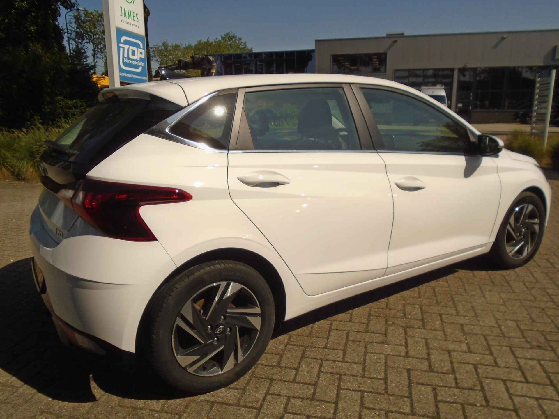 Hyundai i20 1.0 T-GDI Comfort + winterpakket - 18/31