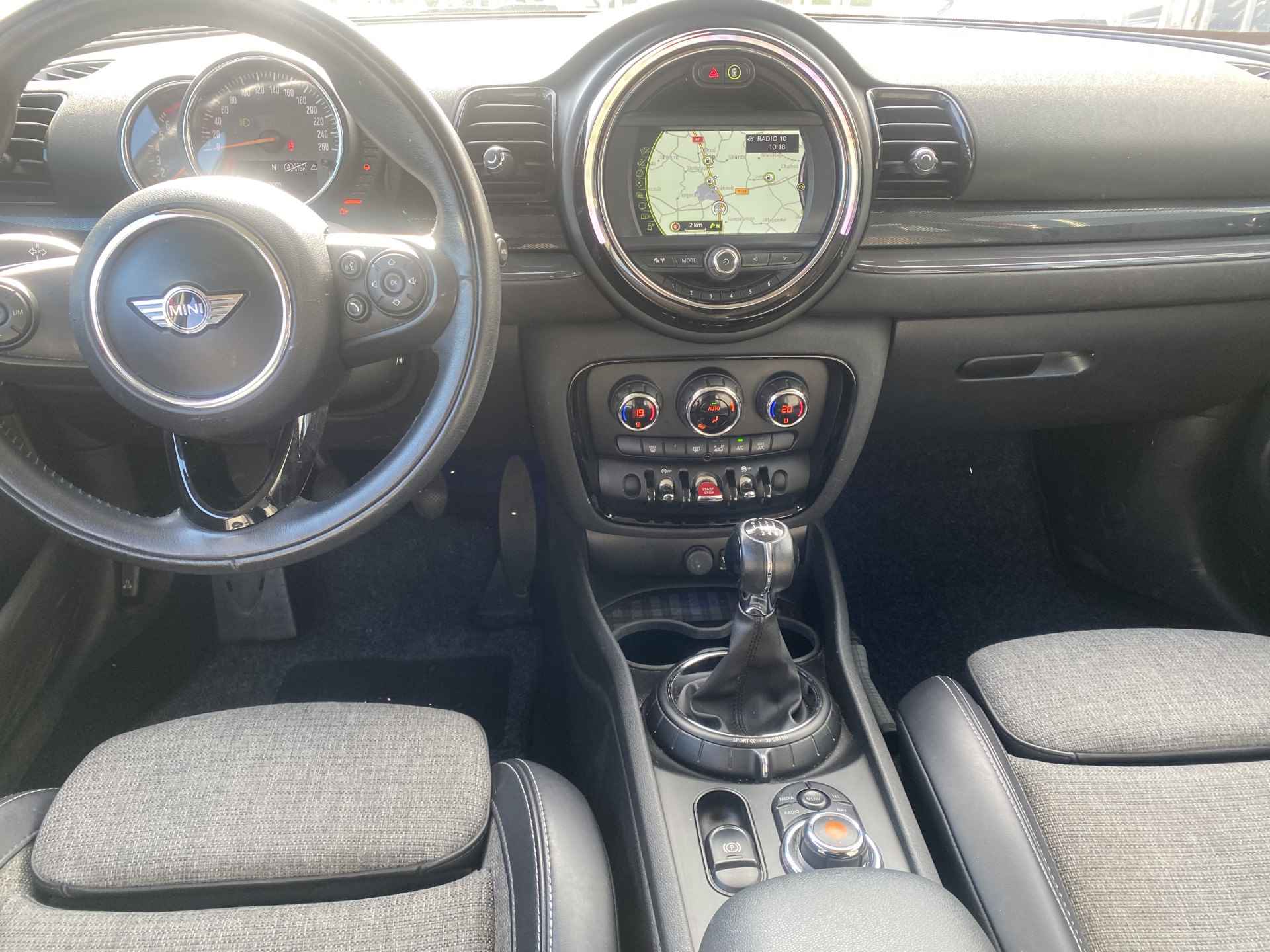 MINI Clubman 1.5 Cooper Chili Serious Business Navigatie, Comf.intr, Climate contr, Parkeersens, etc..!! - 3/30