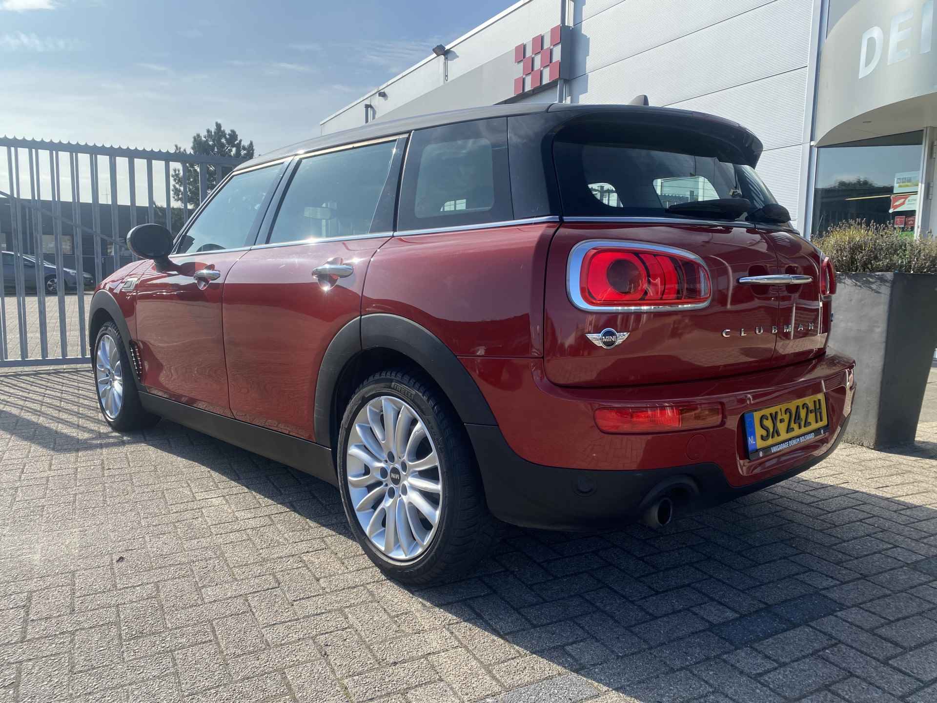 MINI Clubman 1.5 Cooper Chili Serious Business Navigatie, Comf.intr, Climate contr, Parkeersens, etc..!! - 6/30