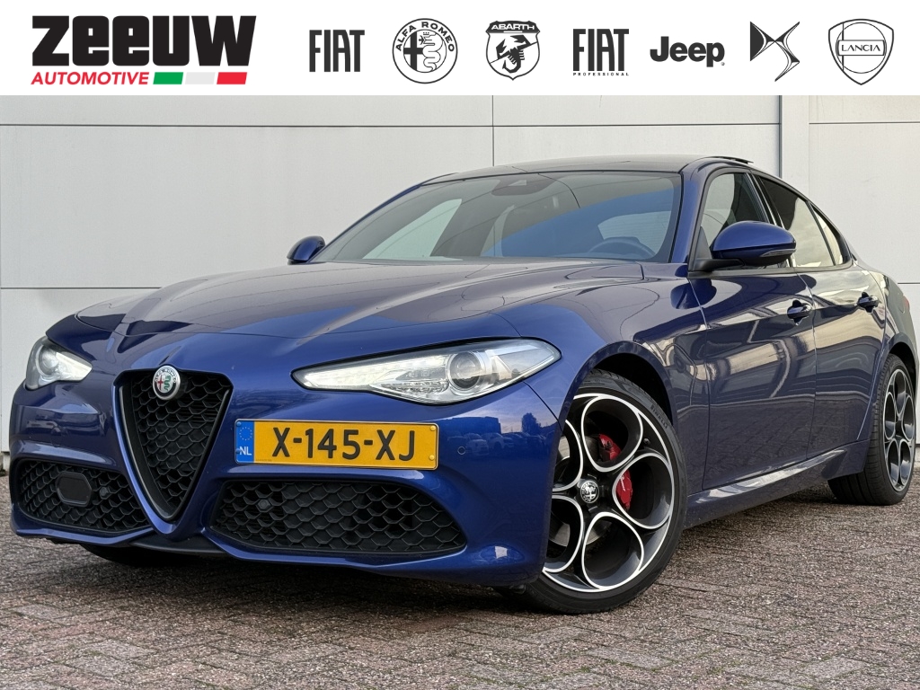 Alfa Romeo Giulia  2.0 Turbo 280 PK Sprint | Veloce | Pano | Driver | 19"