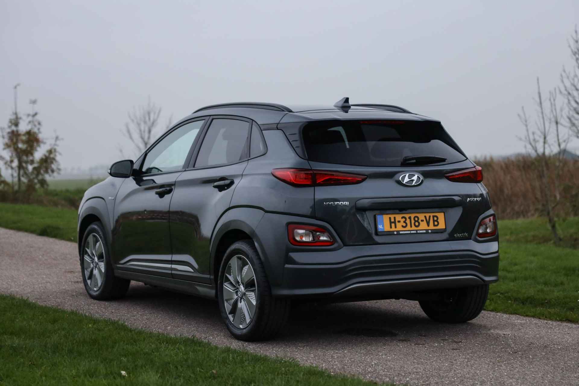 Hyundai Kona EV Premium 3 Fase 64 kWh ✅Leder ✅ Warmtepomp ✅ Carplay - 37/38