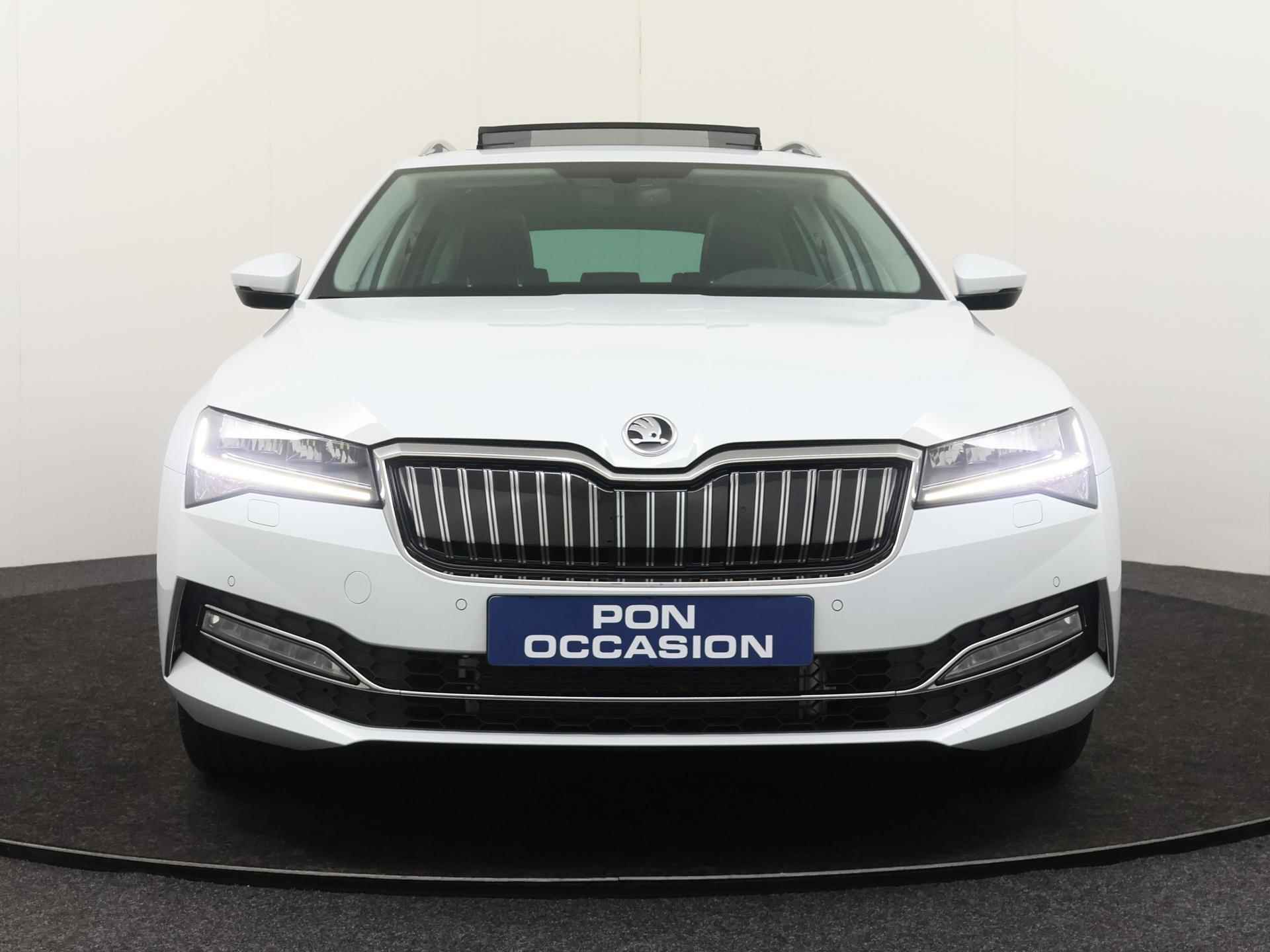 Skoda Superb Combi 1.4 TSI 218 PK iV DSG Business Edition Plus | Pano.dak | Stoelverwarming | Keyless | Cruise Control | - 6/16