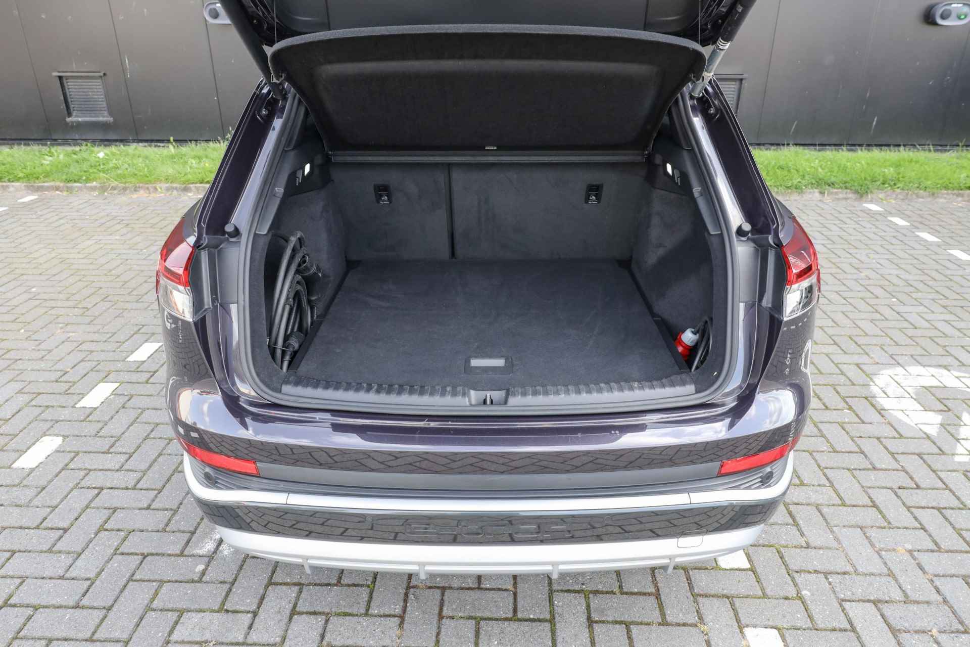 Audi Q4 e-tron 40 S-Line Competition 77 kWh ✅ Warmtepomp ✅ Matrix LED ✅ SONOS ✅ Head-Up - 24/45