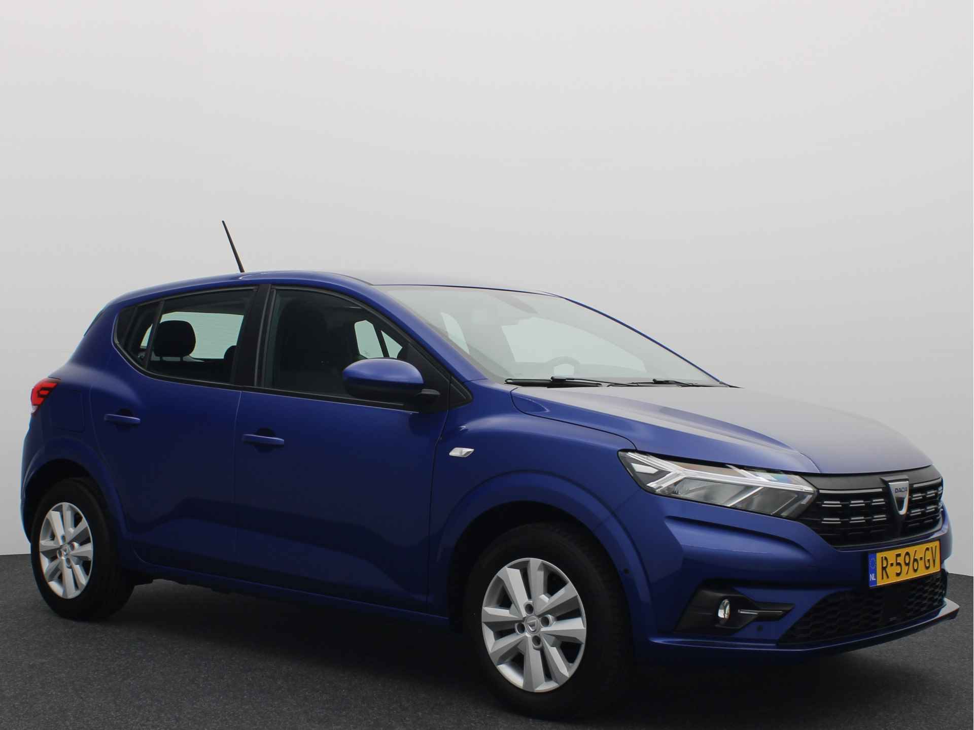 Dacia Sandero 1.0 TCe 90 Expression AUTOMAAT / TREKHAAK / FULL LED /  CARPLAY / CLIMA / CAMERA / BLUETOOTH / CRUISE / NL-AUTO - 20/45