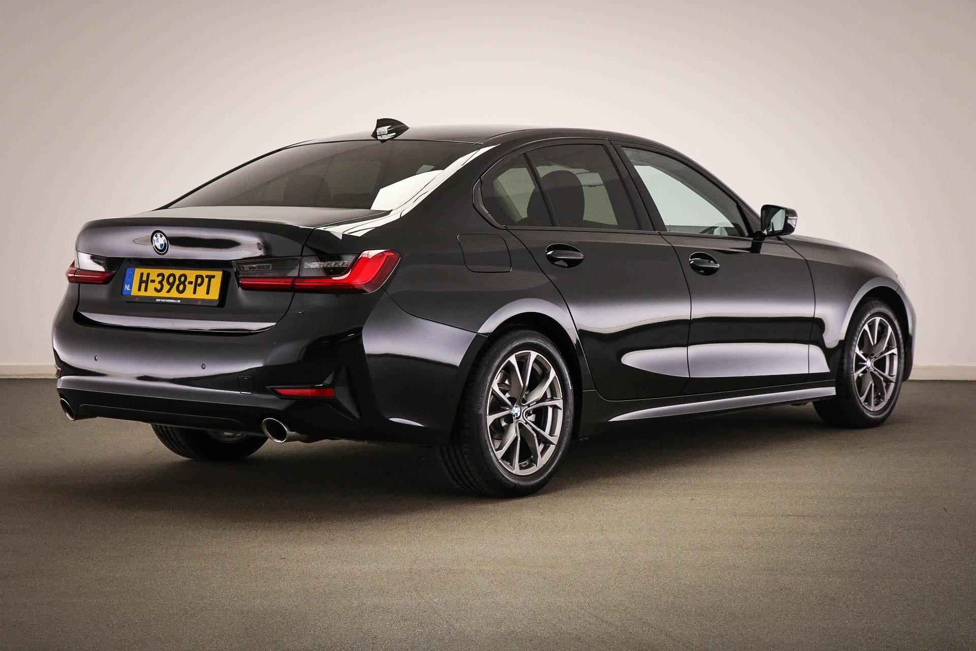 BMW 3-serie 320i Executive Edition | SPORTLINE| HALF LEDER | DEALER ONDERHOUDEN - 2/55