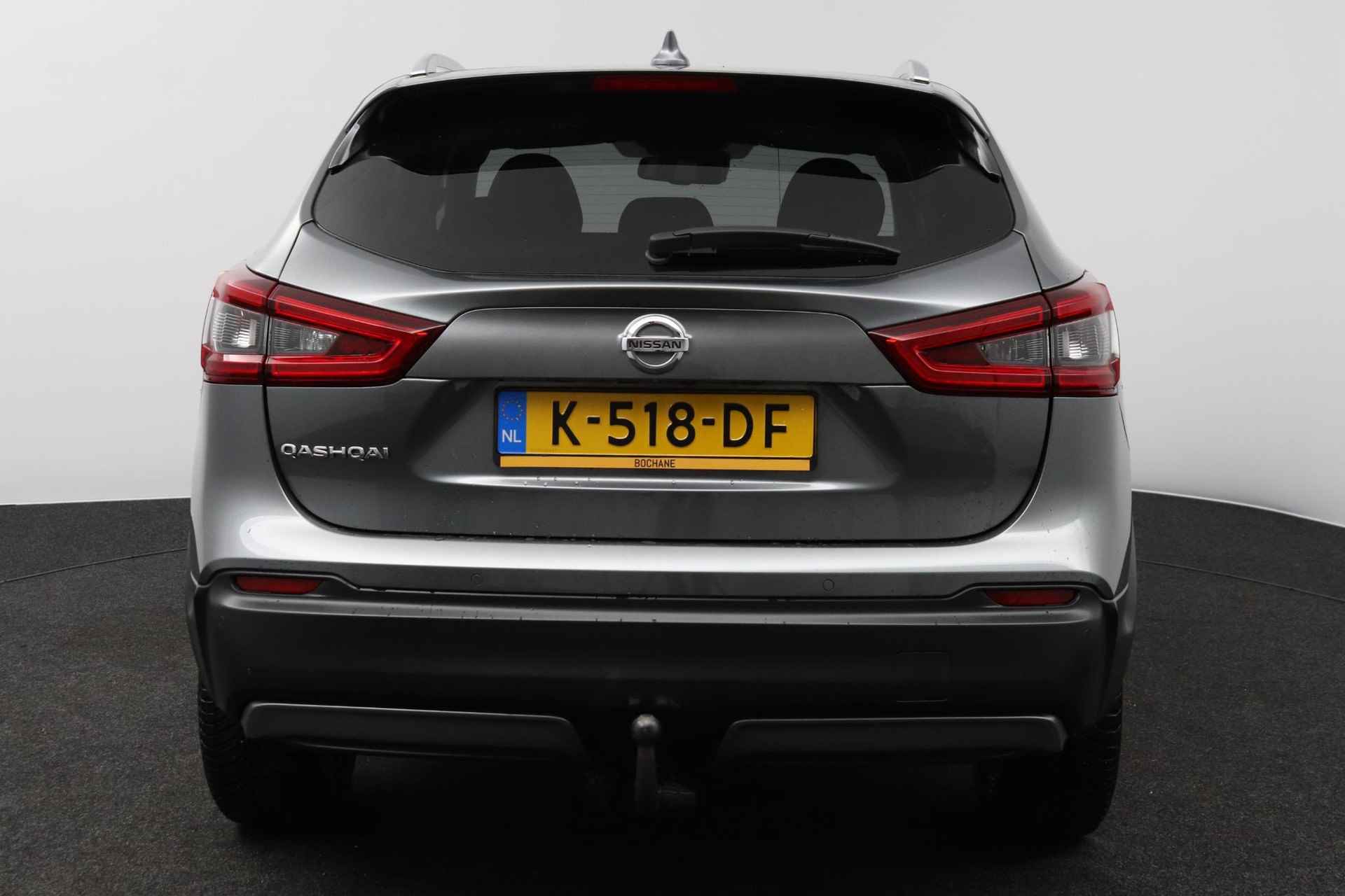 Nissan Qashqai 1.2 DIG-T 115 X-Tronic N-Connecta | Panoramadak | Trekhaak | All-Season banden | Stoelverwarming - 19/39