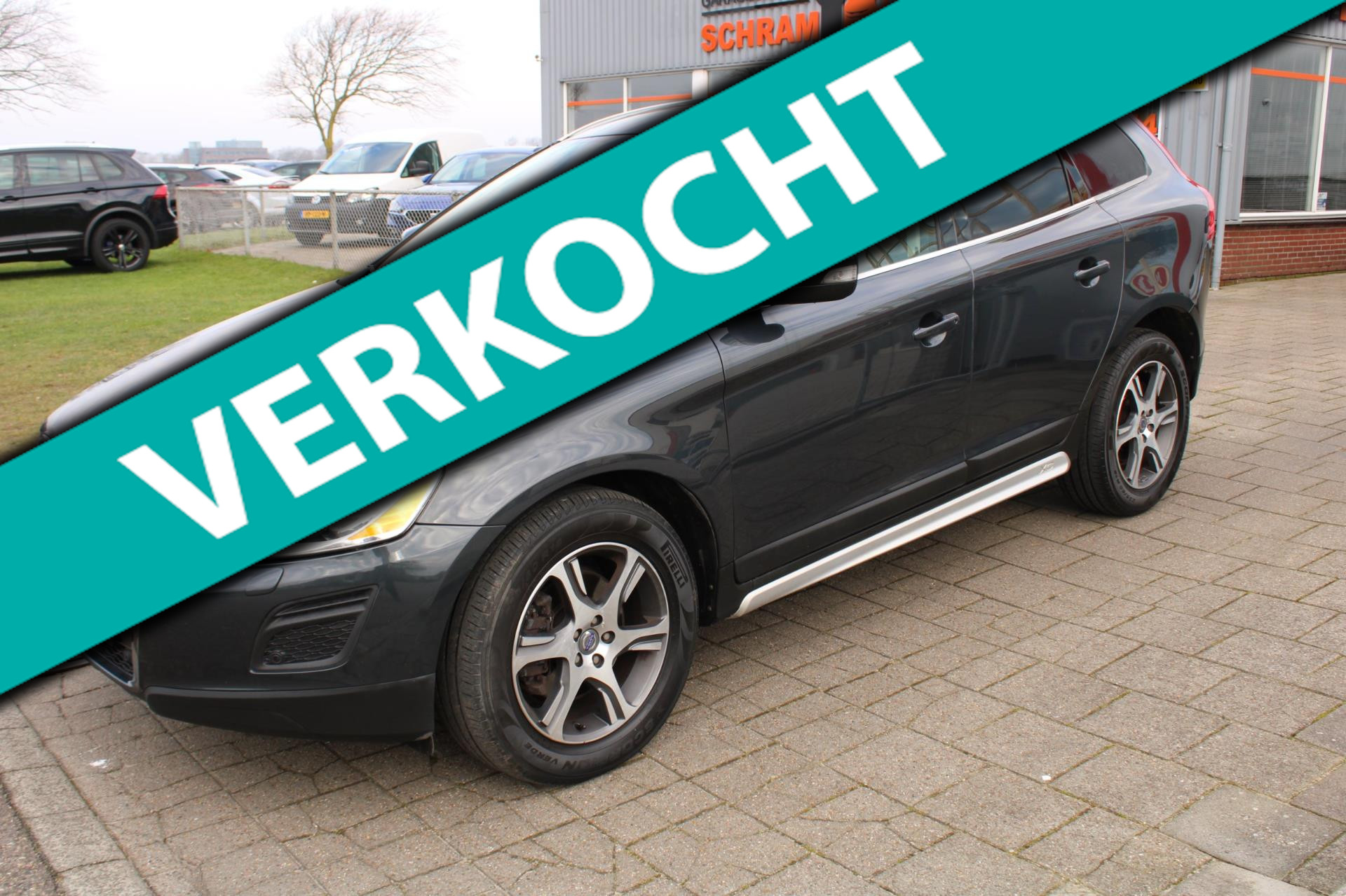 Volvo XC60 R-Design 4-WD | Grijs kenteken | AUTOMAAT