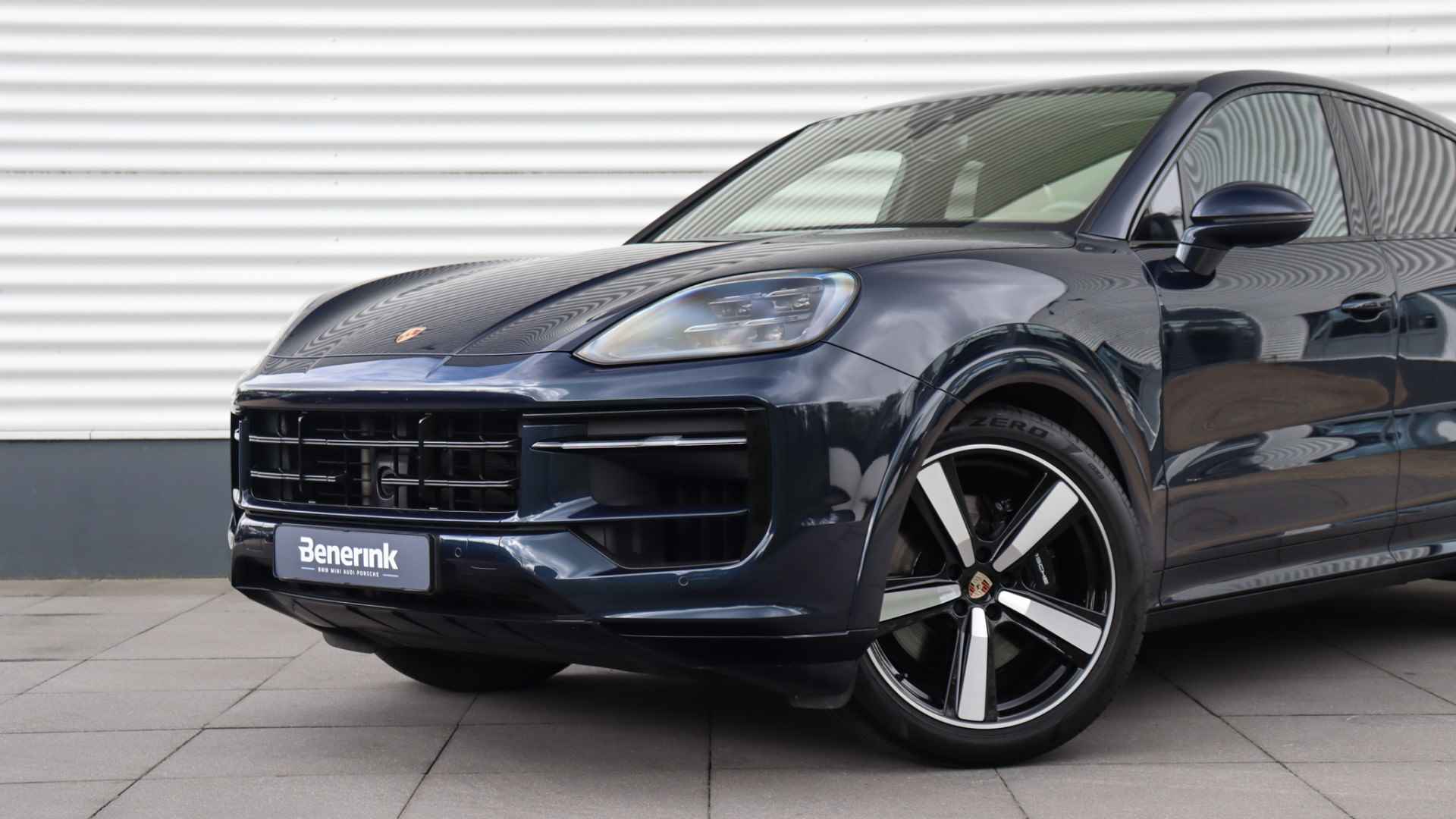 Porsche Cayenne Coupé 3.0 E-Hybrid Facelift | SportDesign | Burmester 3D | Head-up | Achterasbesturing | Sportuitlaat | Trekhaak | Bijrijdersdisplay - 23/40