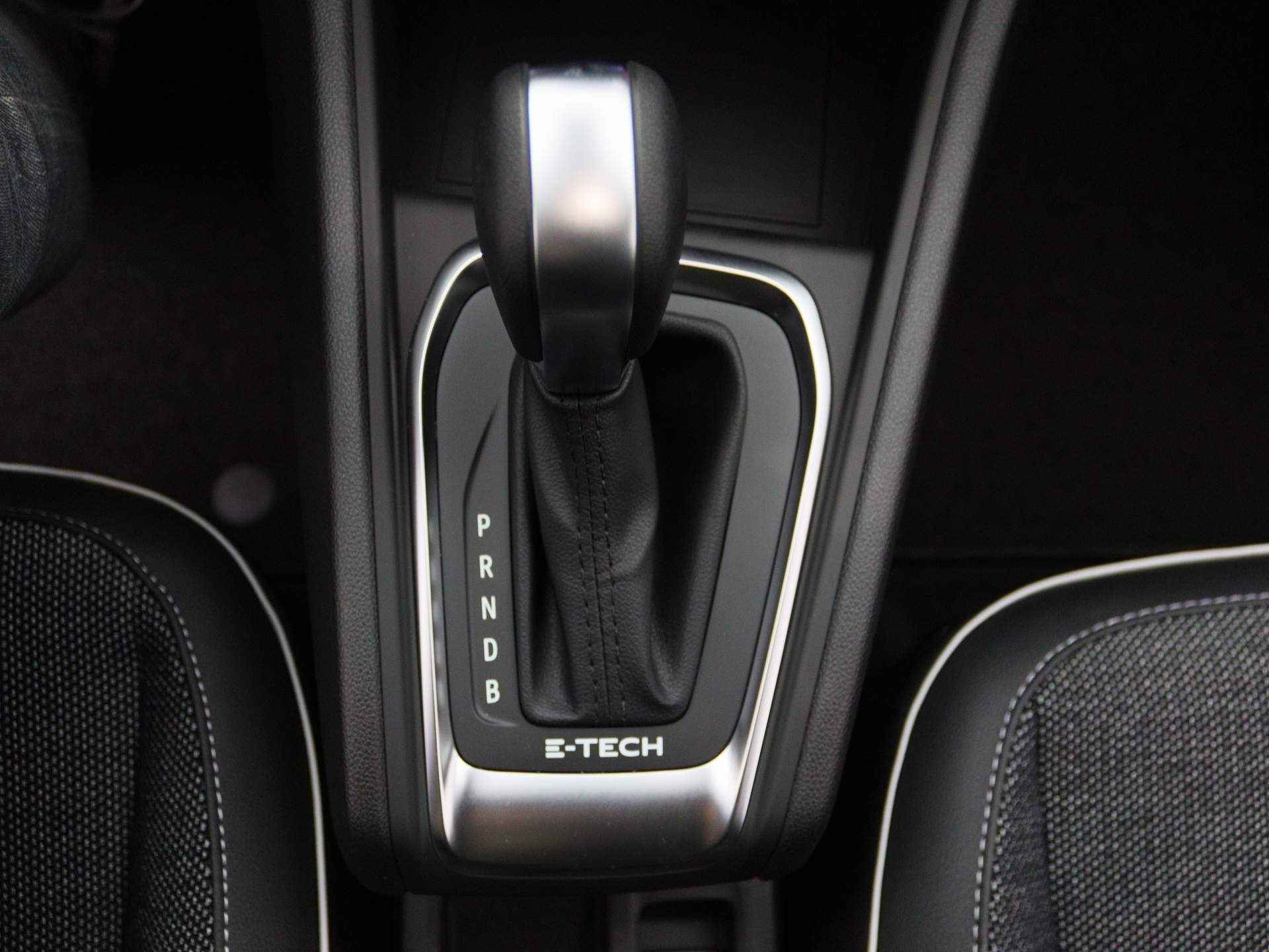 Renault Captur E-Tech Plug-in Hybrid 160pk Techno ALL-IN PRIJS! Camera | Climate | Navi - 22/38