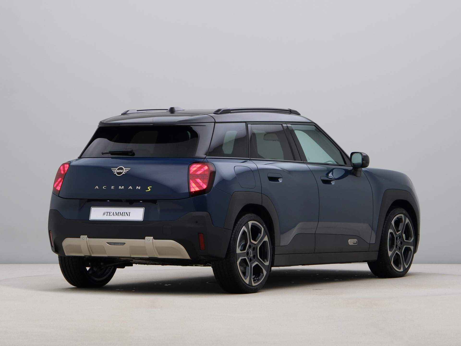 MINI Aceman SE Favoured Pakket M PRIVATE LEASE EUR 575,- (48 mnd/10.000 km) - 10/25