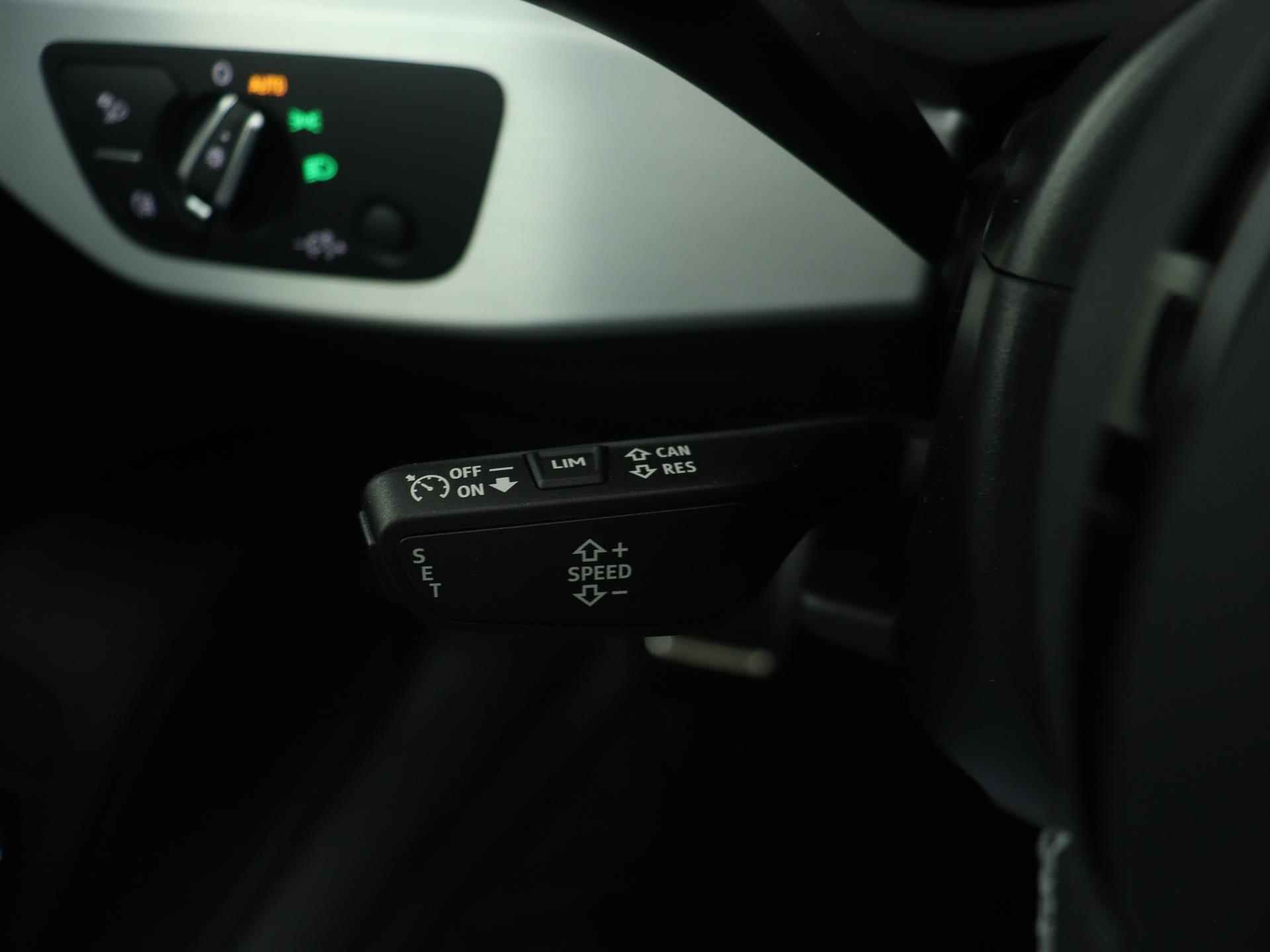 Audi A4 Avant S edition Competition 35 TFSI 110 kW / 150 pk - 29/50