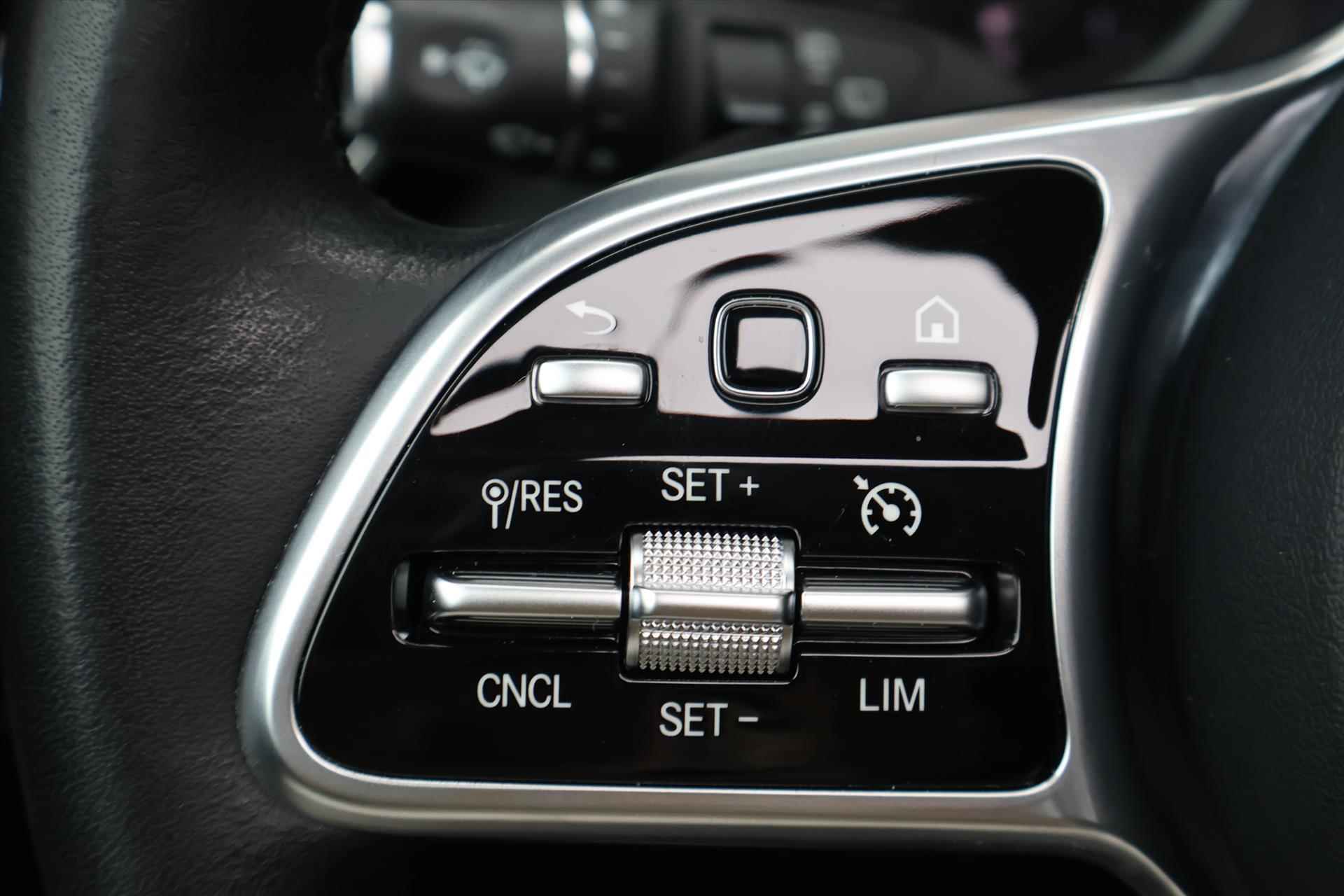 Mercedes GLC-Klasse 200 AMG-Line 197pk 9G-TRONIC | Pano | Camera | Trekhaak | Navi | LED | Cruise - 27/53
