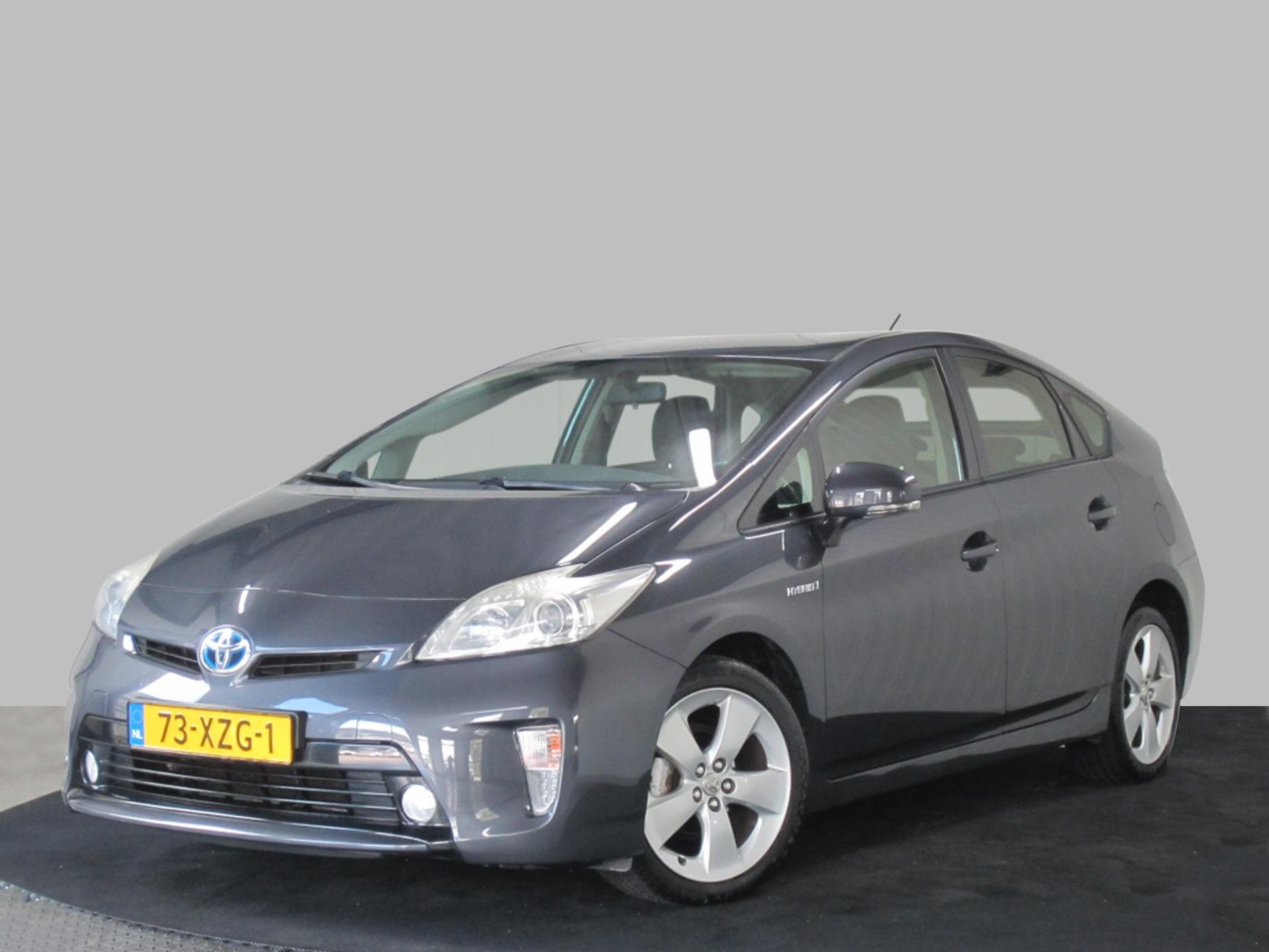 Toyota Prius 1.8 Business Navi Camera Cruise control