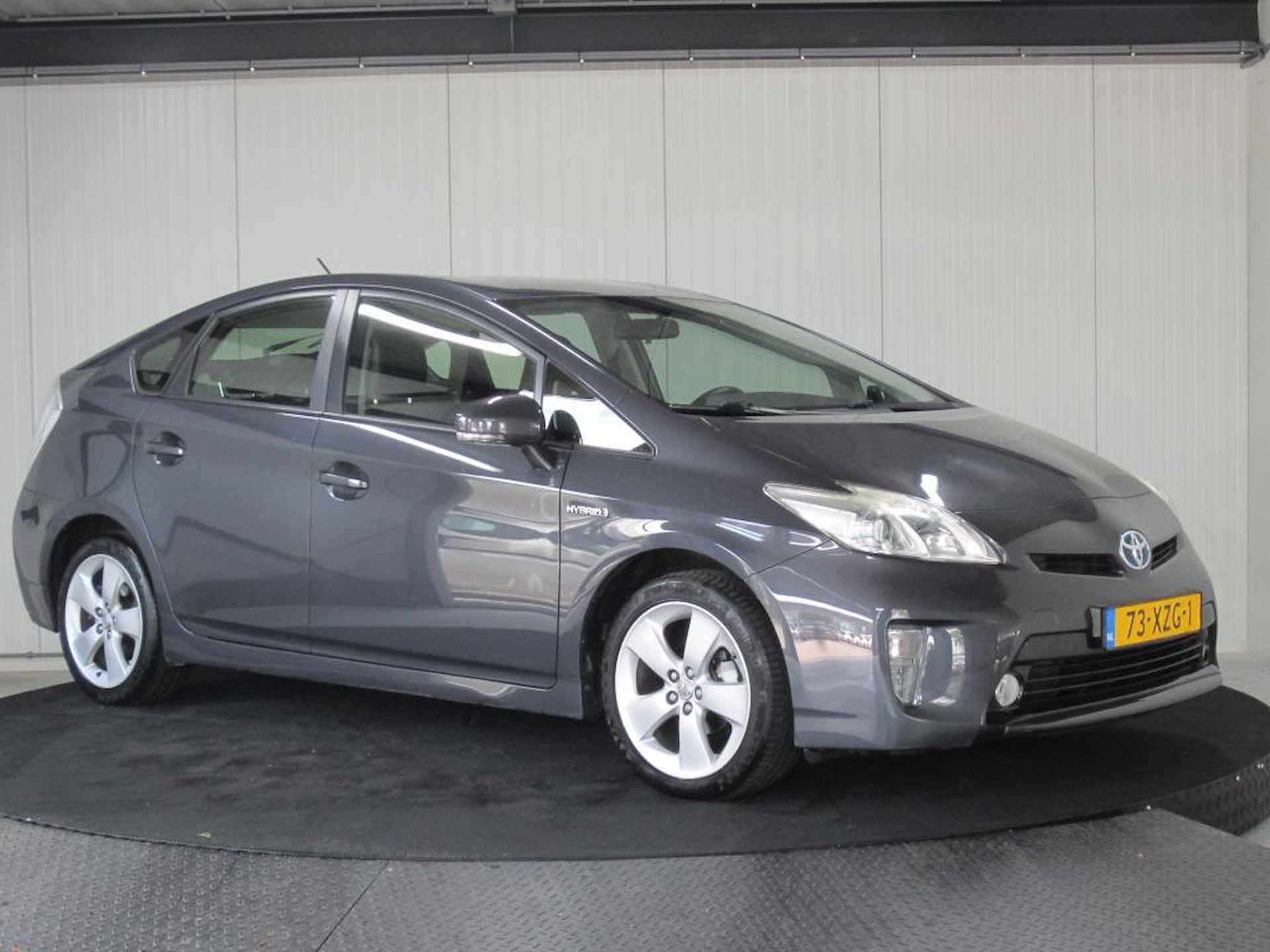 Toyota Prius 1.8 Business Navi Camera Cruise control - 31/33