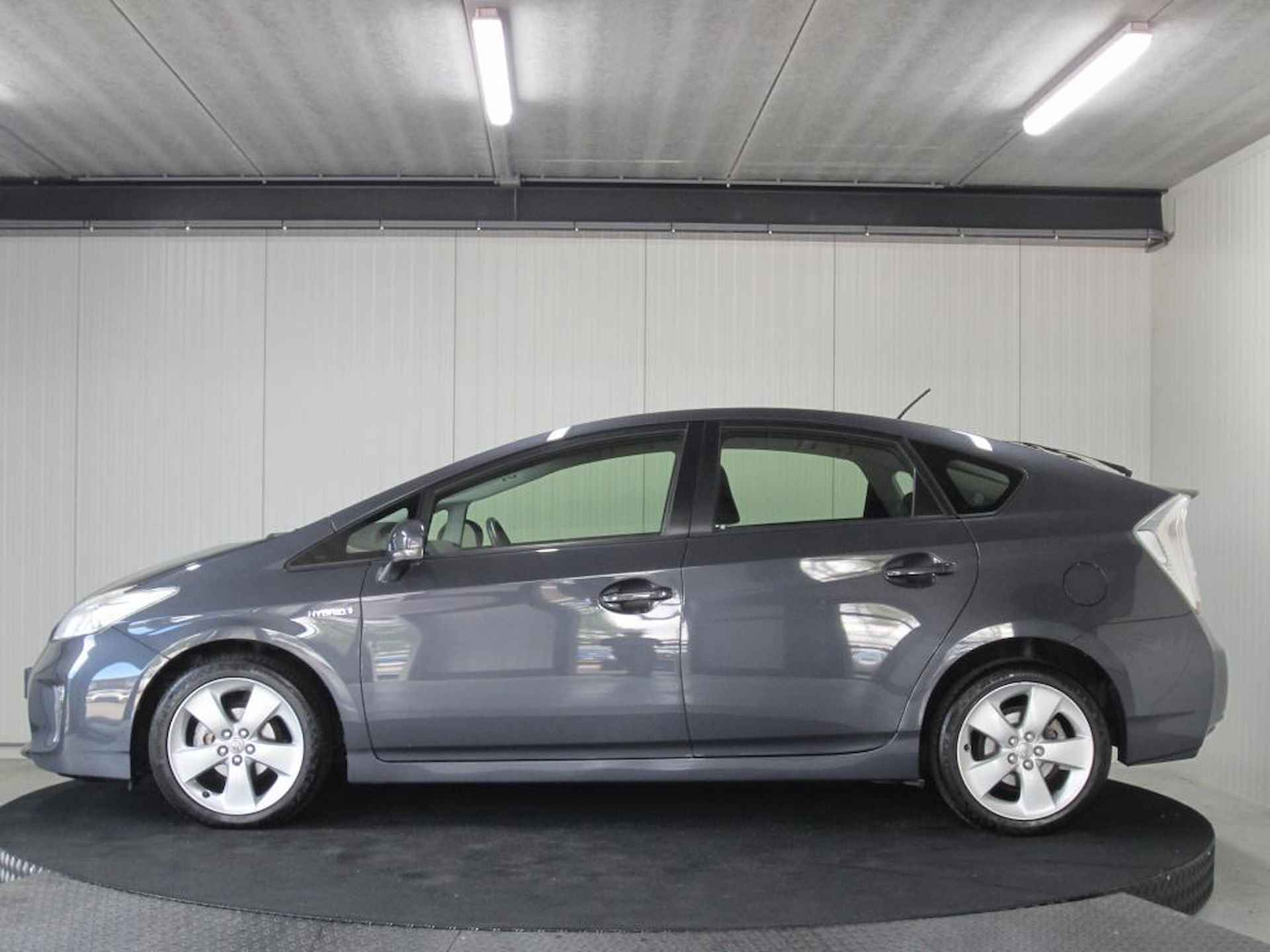 Toyota Prius 1.8 Business Navi Camera Cruise control - 6/33