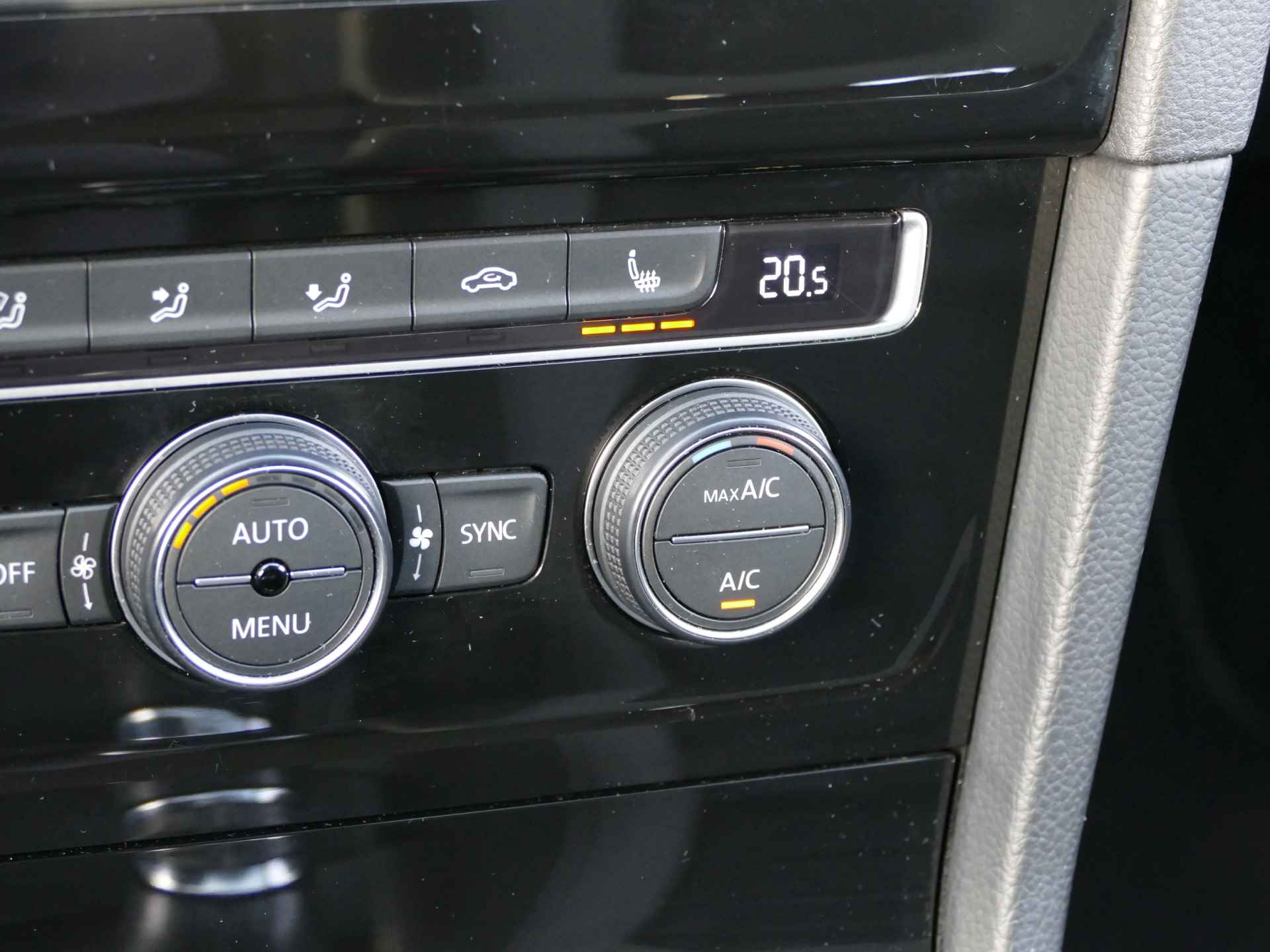 Volkswagen GOLF Variant 1.4 TSI | stoelverwarming | trekhaak | cruise control - 9/57
