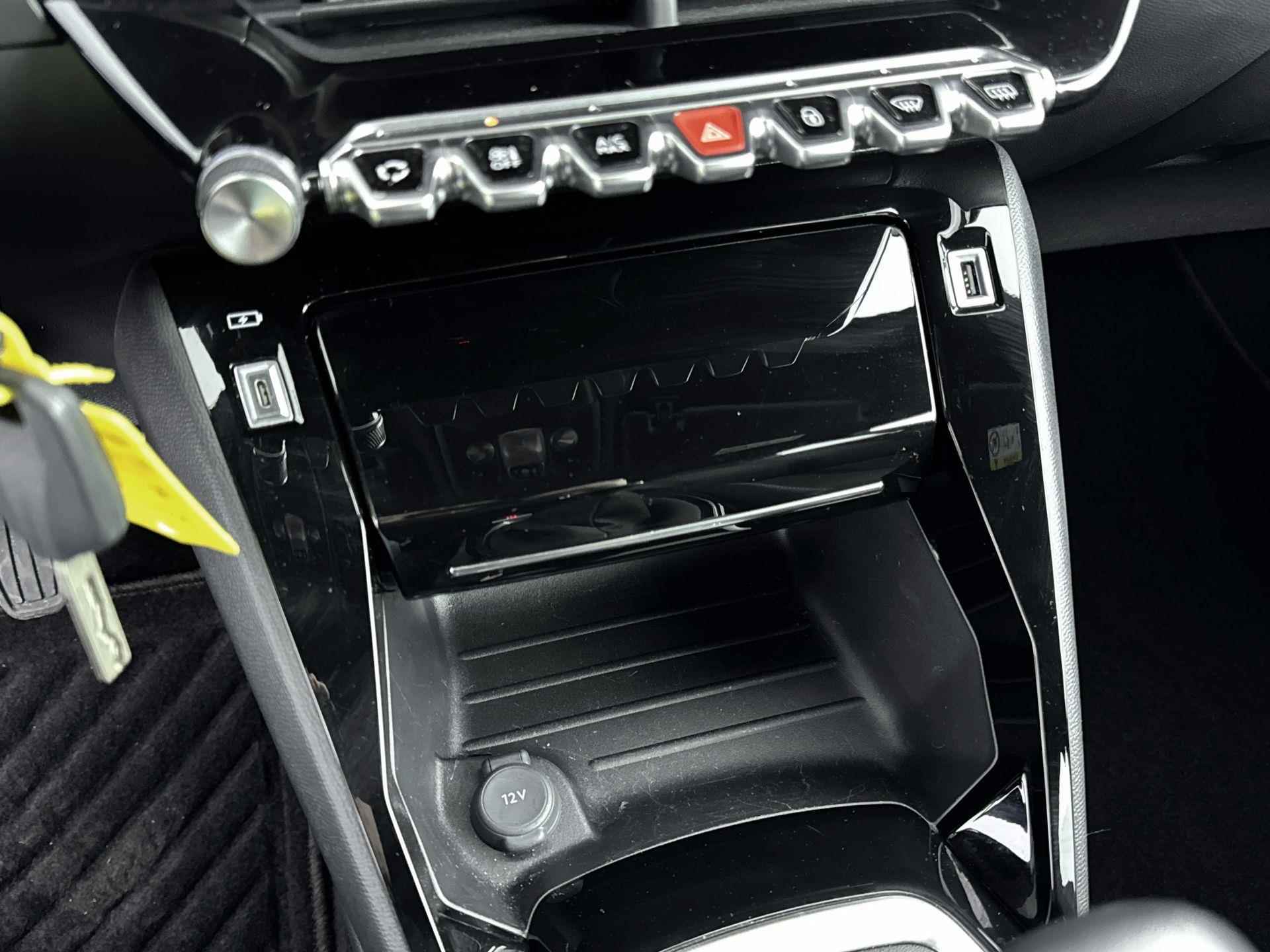 Peugeot 2008 SUV 1.2 100 pk Allure | Navigatie | Parkeerhulp | CarPlay | Climate Control - 20/33