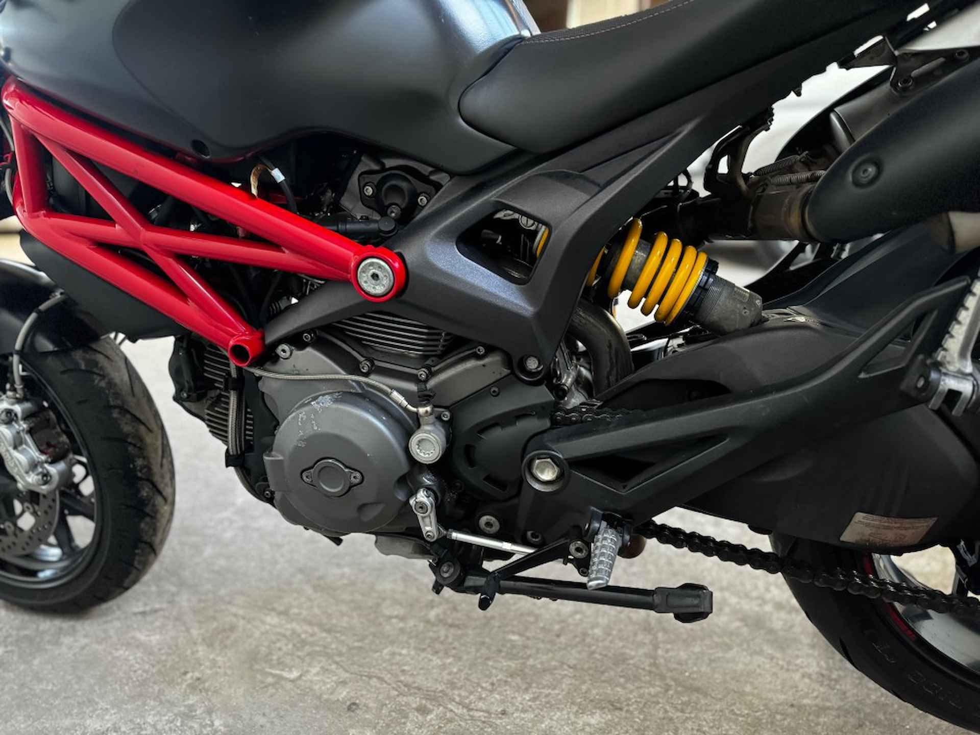 DUCATI Monster 796 Abs - 8/15