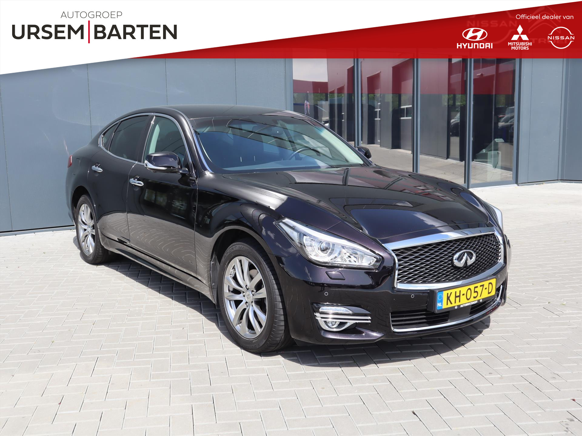 Infiniti Q70 2.2d 170pk Aut. Business Premium+ | Bose | Clima | Navi | Leer