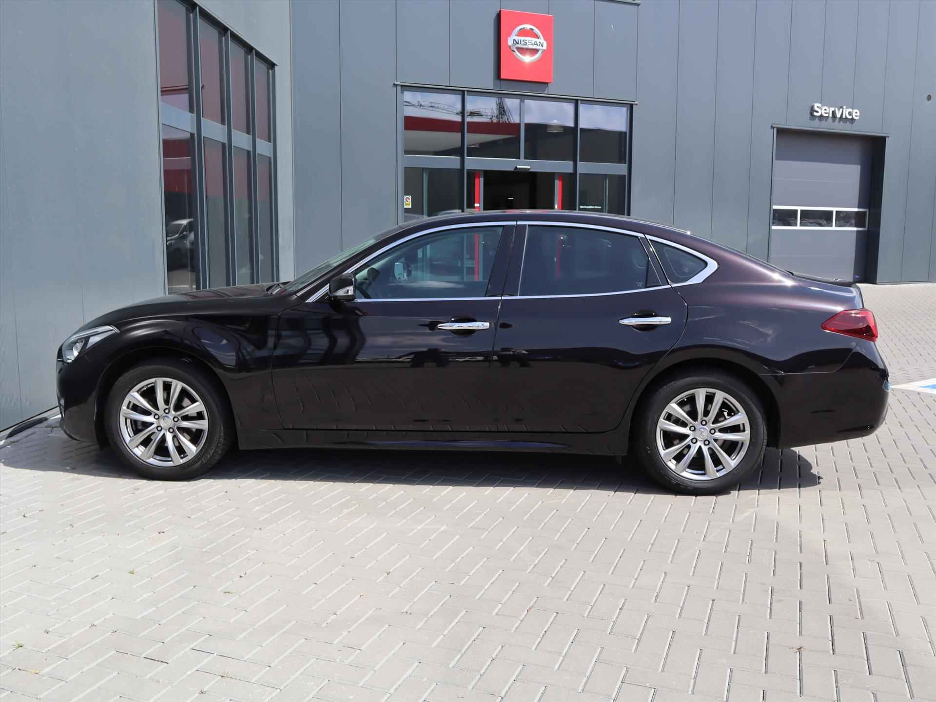 Infiniti Q70 2.2d 170pk Aut. Business Premium+ | Bose | Clima | Navi | Leer - 3/31