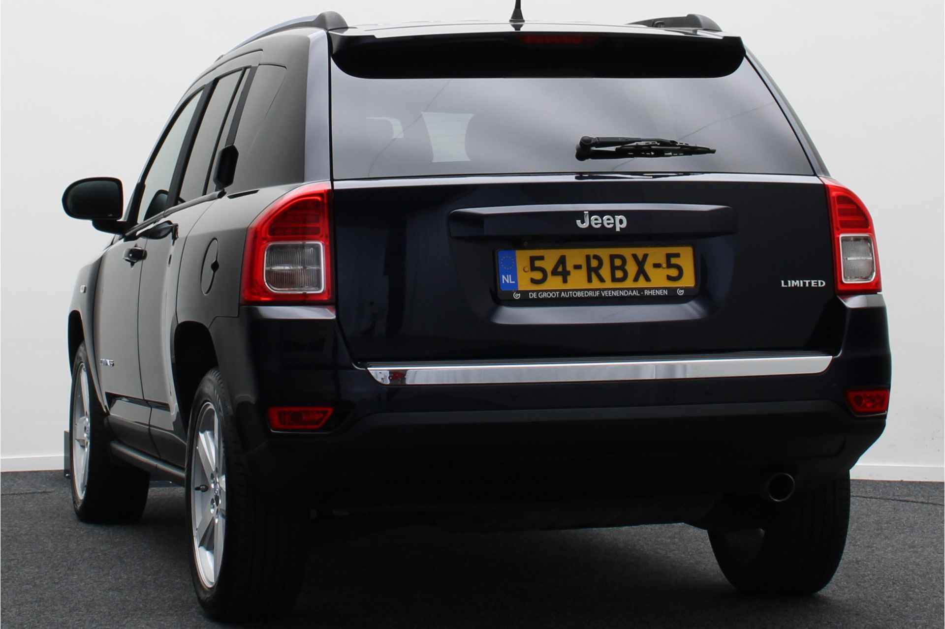 Jeep Compass 2.4 Limited 4WD Automaat Leer, Stoelverw., Climate, Cruise, Navigatie, Bluetooth, 18'' - 16/36
