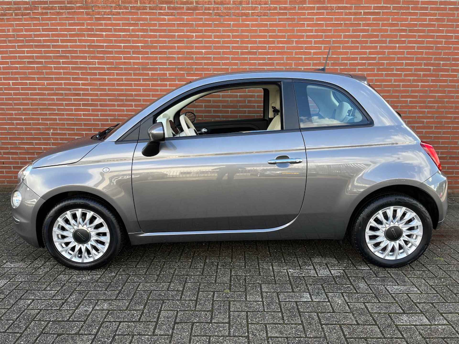 FIAT 500 1.0 HYBRID LOUNGE CARPLAY CRUISE DAB LMV - 2/25