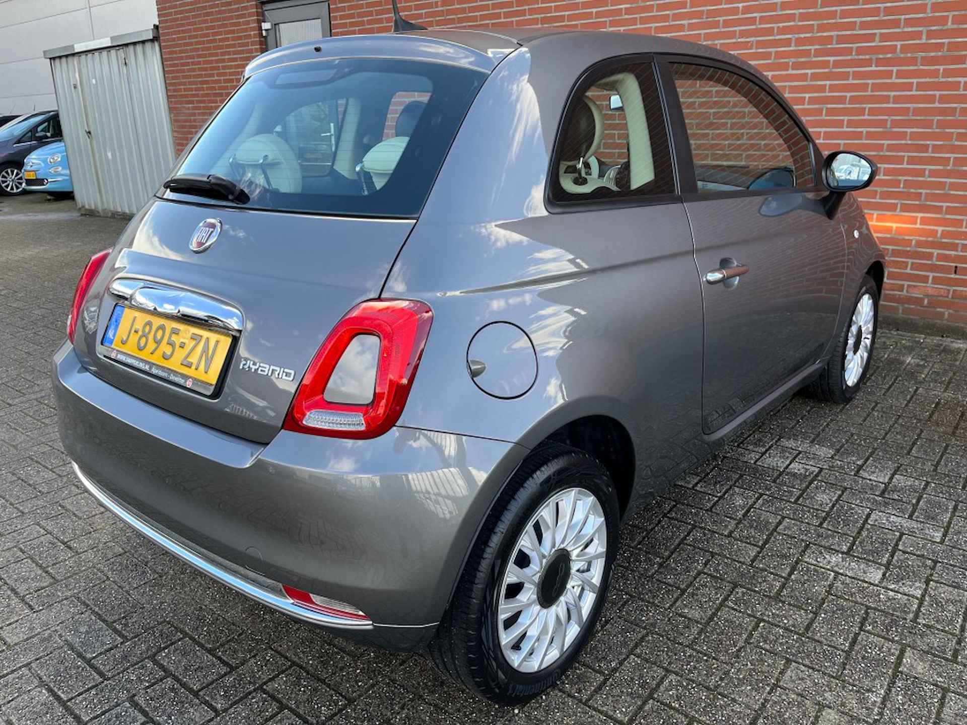 FIAT 500 1.0 HYBRID LOUNGE CARPLAY CRUISE DAB LMV - 23/25