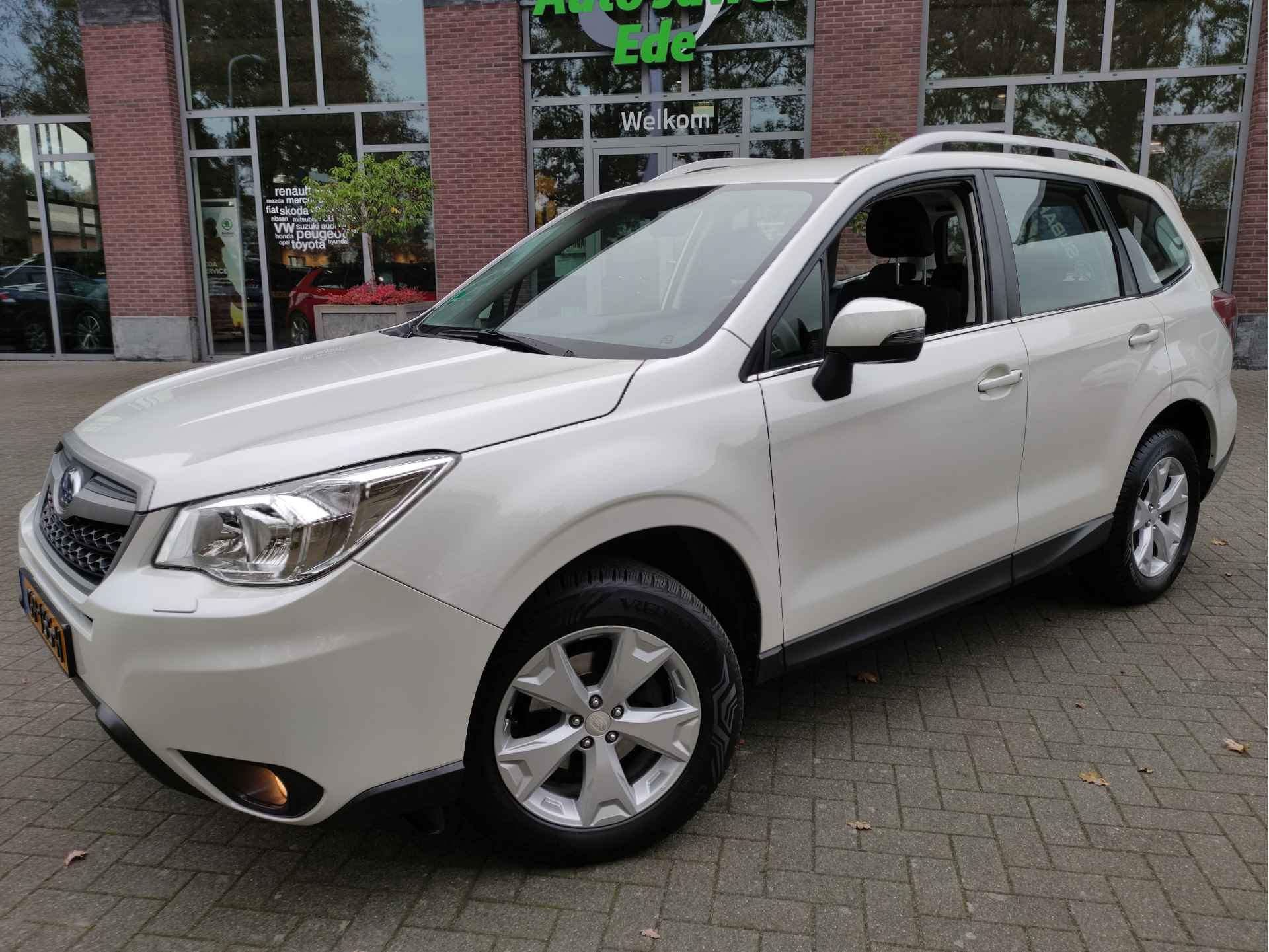 Subaru Forester 2.0 Luxury Trekhaak - Navigatie - Achteruitrijcamera - Stoelverwarming - 3/30