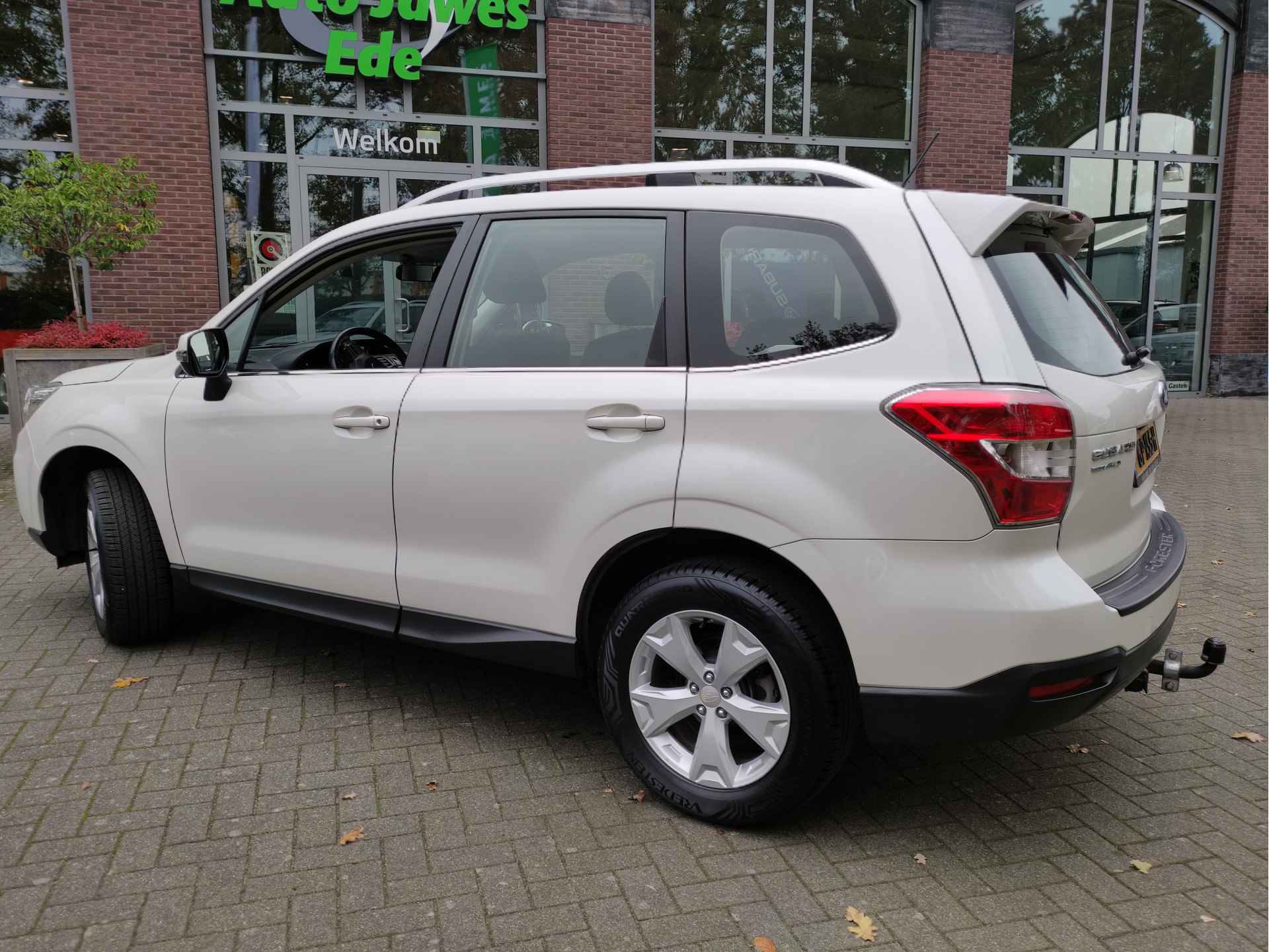 Subaru Forester 2.0 Luxury Trekhaak - Navigatie - Achteruitrijcamera - Stoelverwarming - 5/30