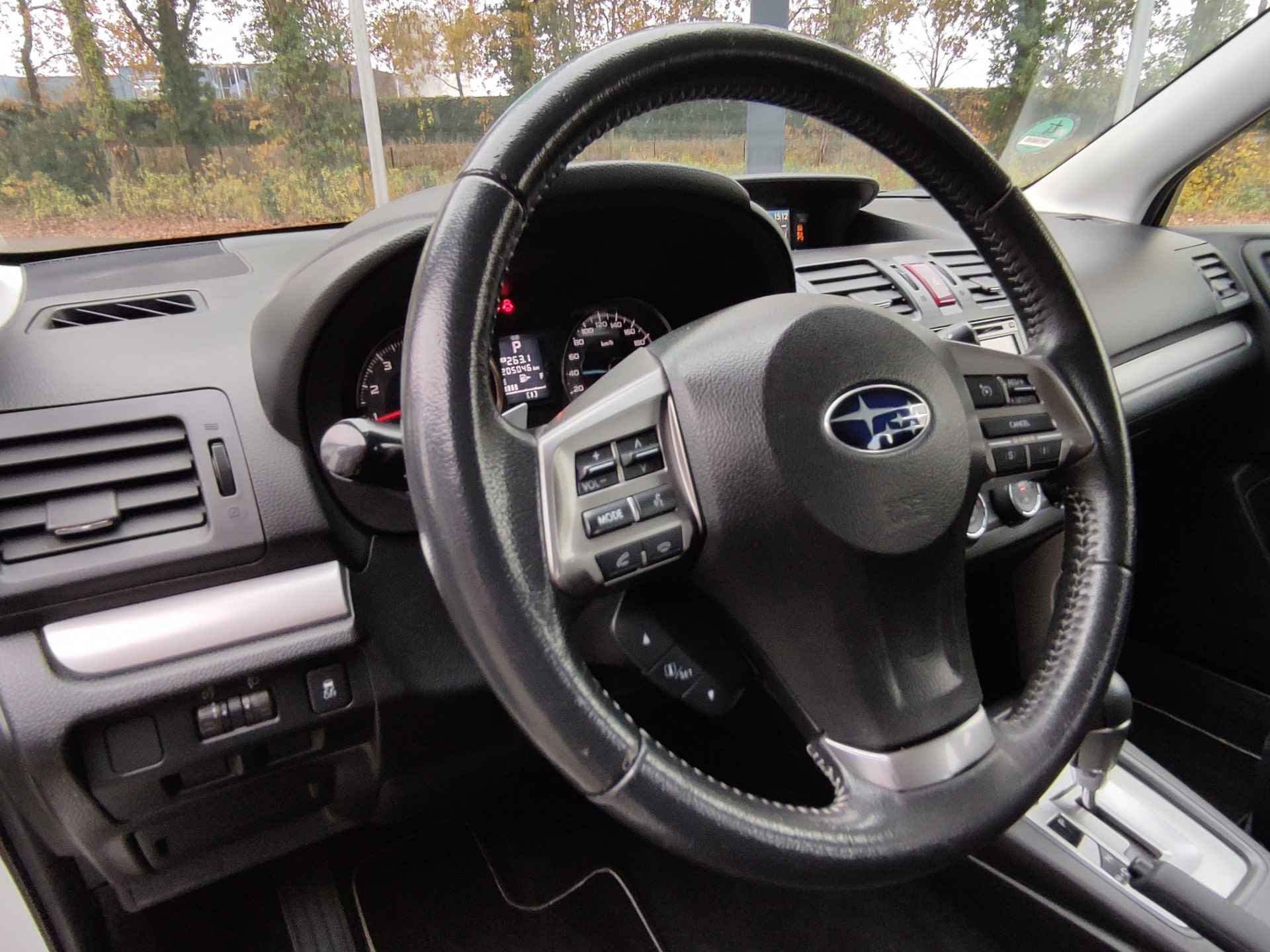 Subaru Forester 2.0 Luxury Trekhaak - Navigatie - Achteruitrijcamera - Stoelverwarming - 12/30