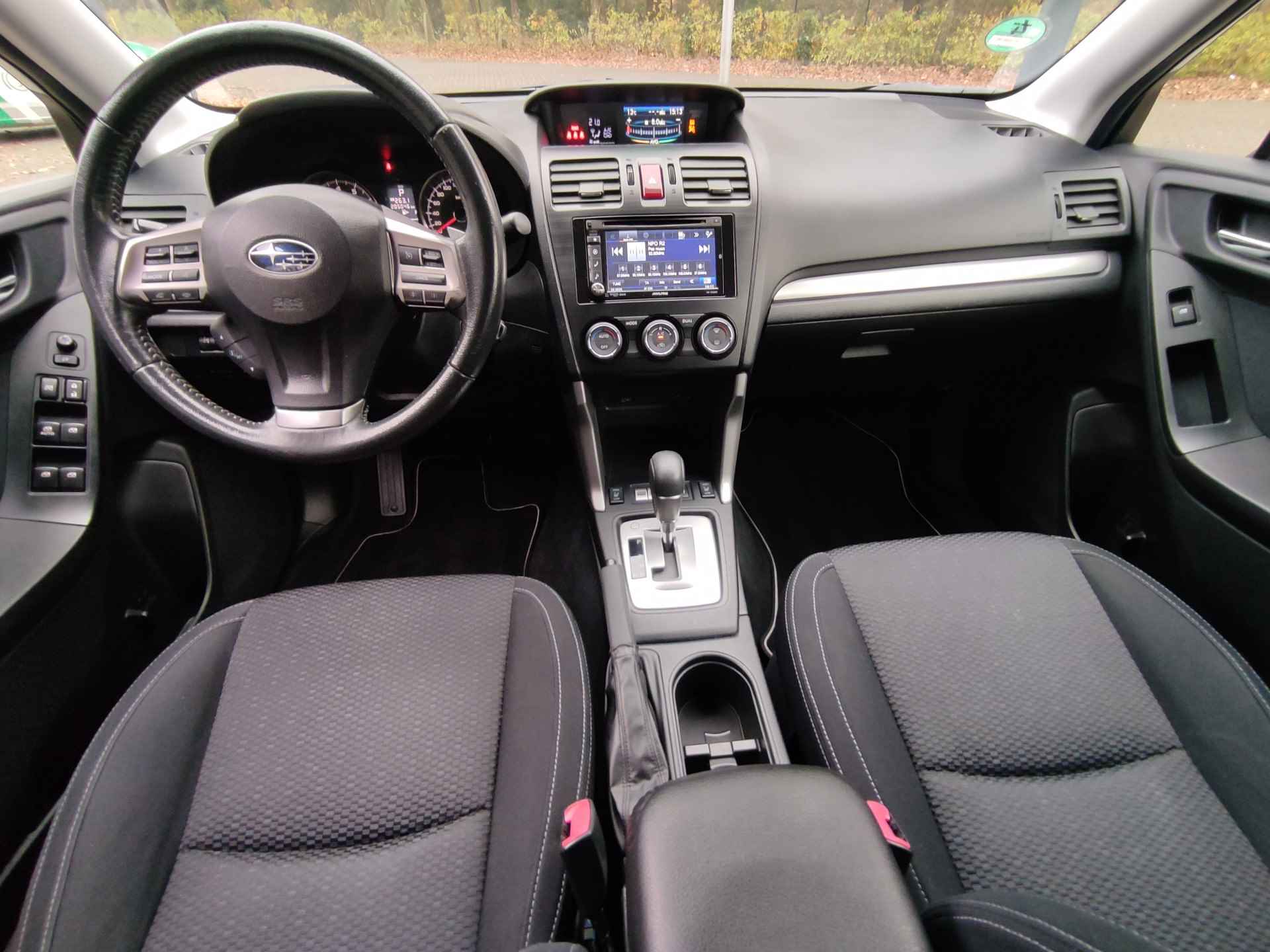 Subaru Forester 2.0 Luxury Trekhaak - Navigatie - Achteruitrijcamera - Stoelverwarming - 19/30