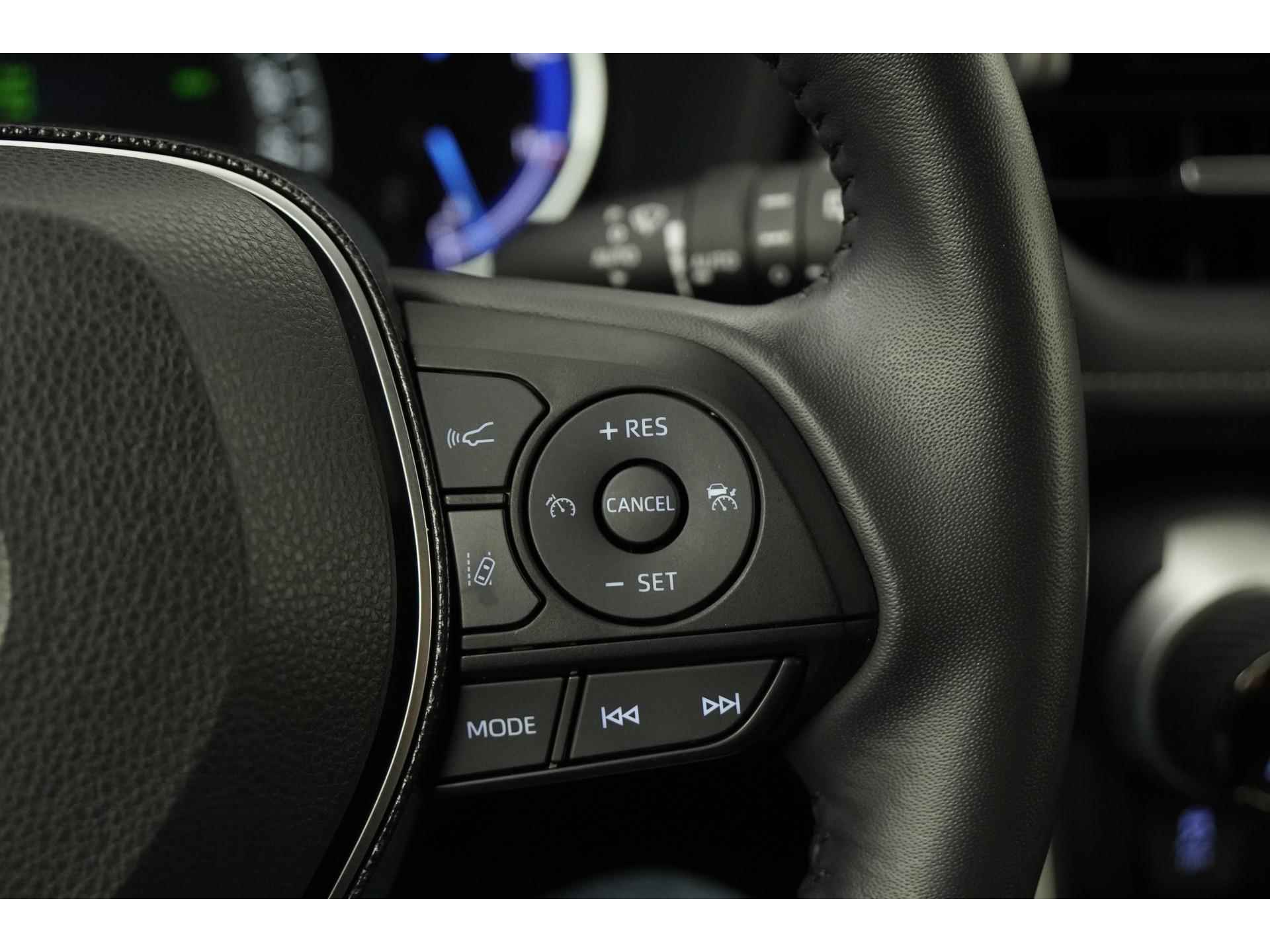 Toyota RAV4 2.5 Hybrid AWD Black Edition | 360 Camera | Elek stoelbed | Blind spot | Elek klep |  Zondag Open! - 10/45