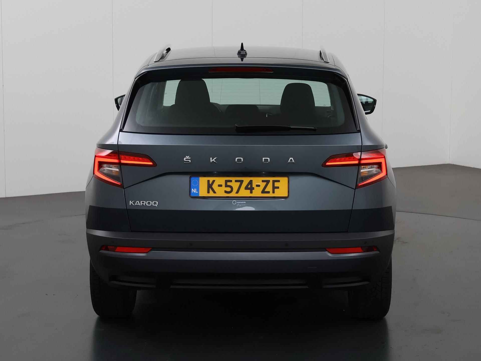 Skoda Karoq 1.5 TSI ACT Sportline | Trekhaak | Sportstoelen | Navigatie | Parkeercamera | Climate Control | Cruise Control Adaptief | - 5/41