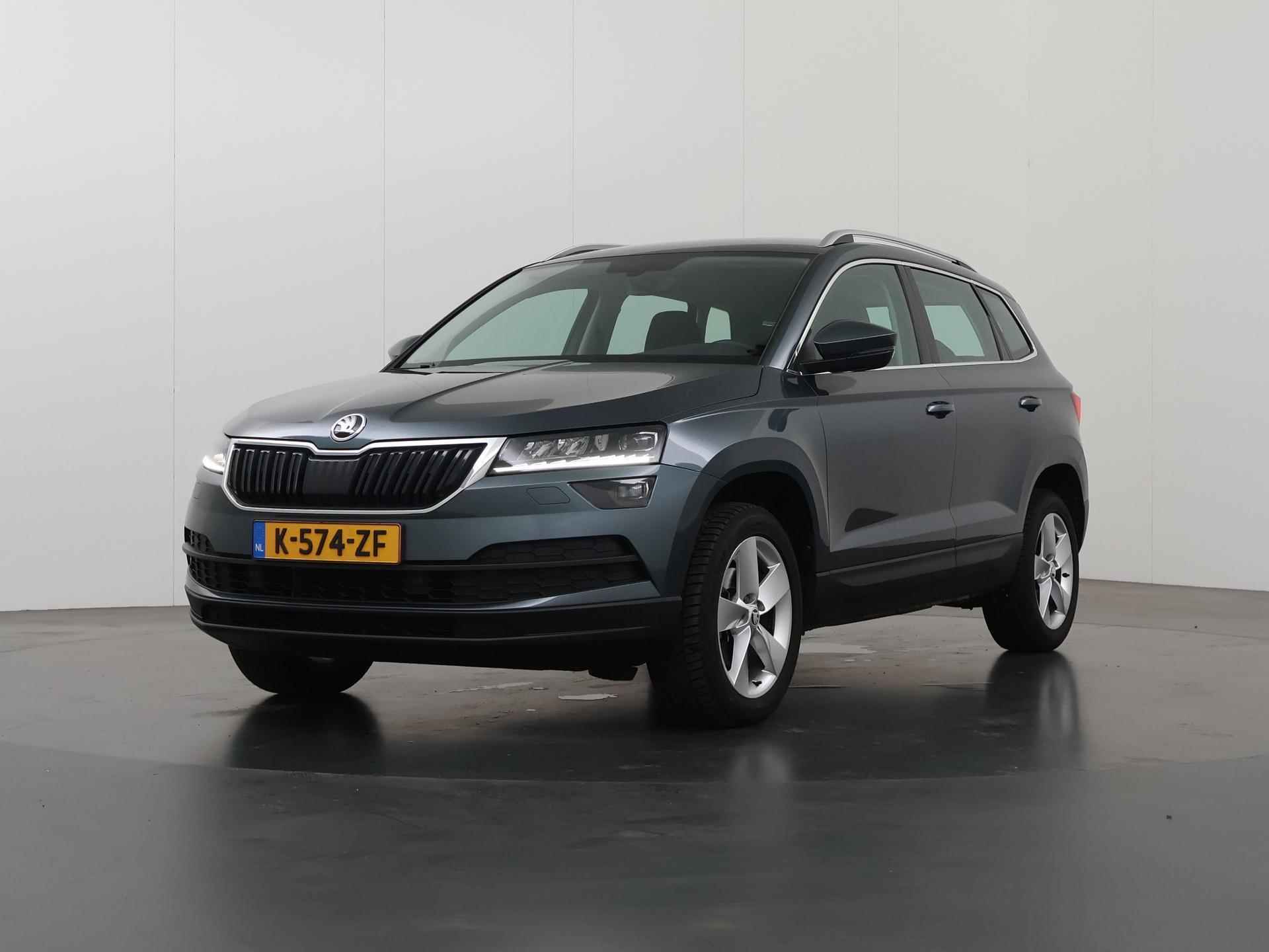 Skoda Karoq 1.5 TSI ACT Sportline | Trekhaak | Sportstoelen | Navigatie | Parkeercamera | Climate Control | Cruise Control Adaptief | - 41/41