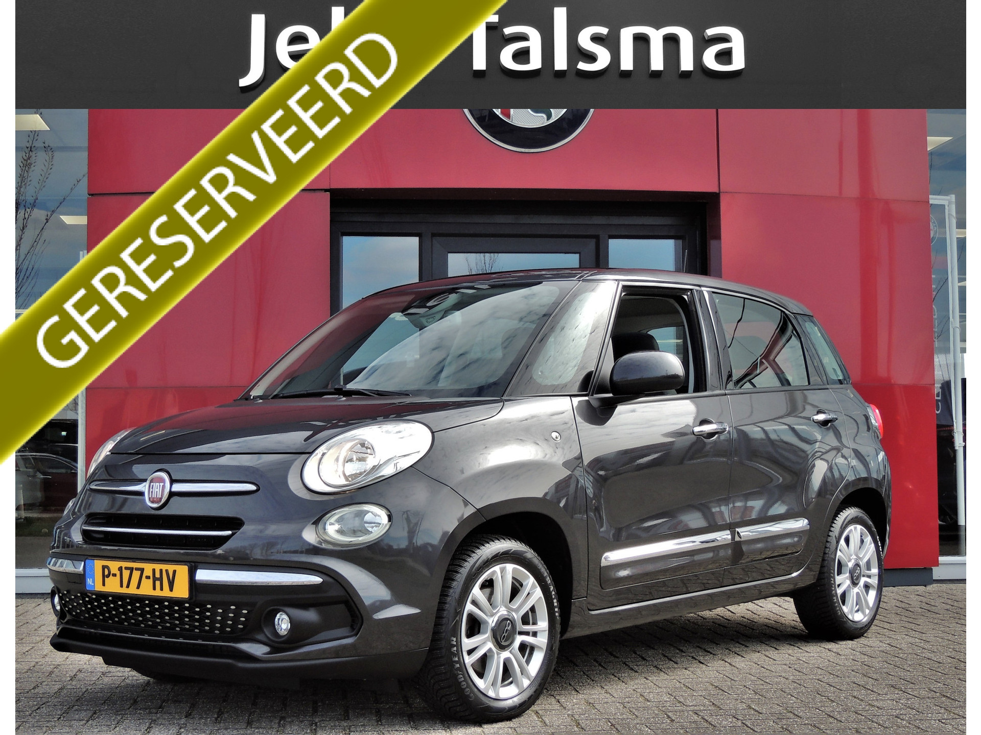 Fiat 500L Wagon 0.9 TwinAir Lounge | Navi | Clima | Cruise | PDC achter + Camera | Licht/regen sensor |