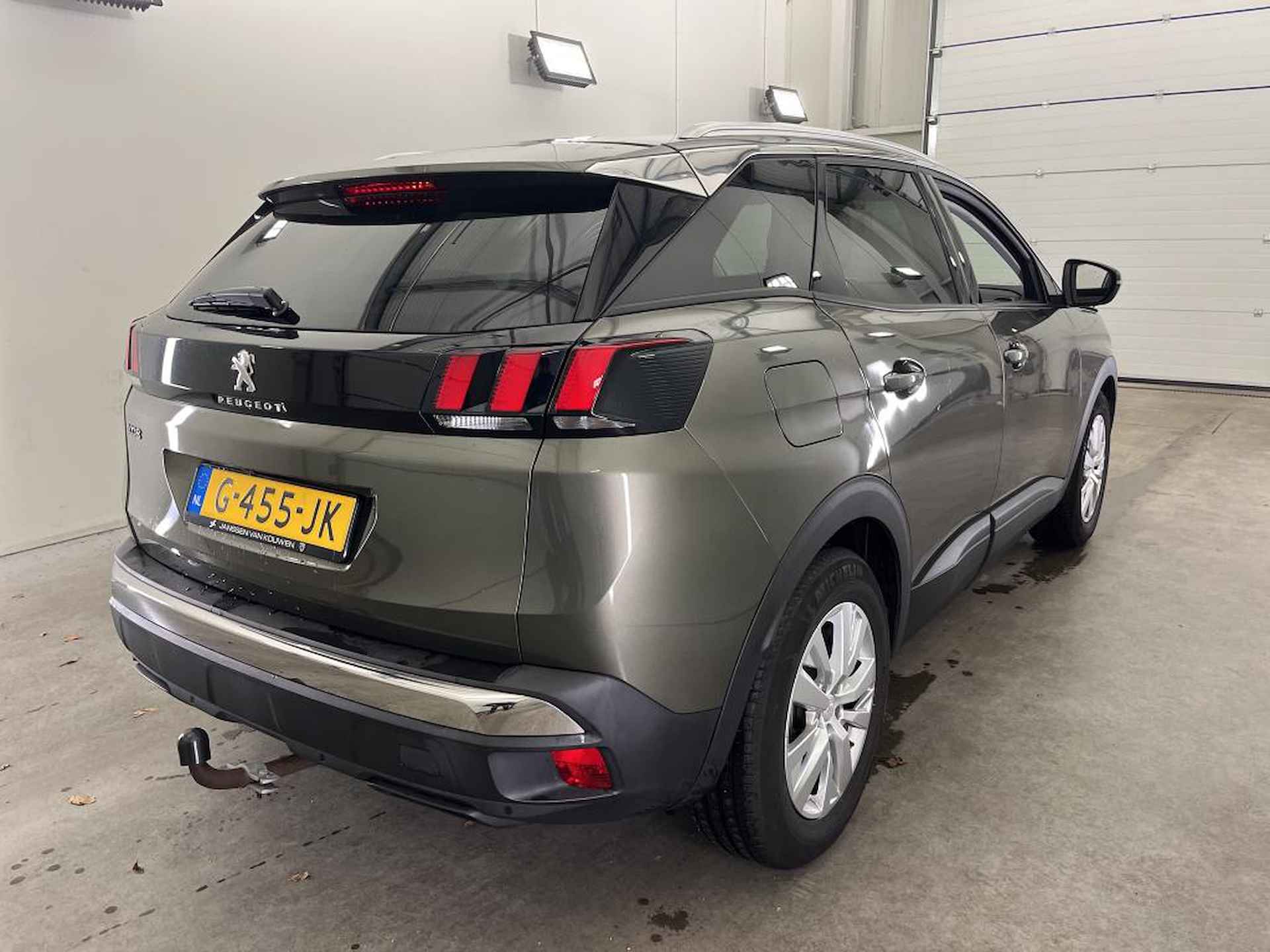 Peugeot 3008 1.2 PureTech Blue Lease Executive NL AUTO | LEDER | CAMERA | TREKHAAK | - 3/16