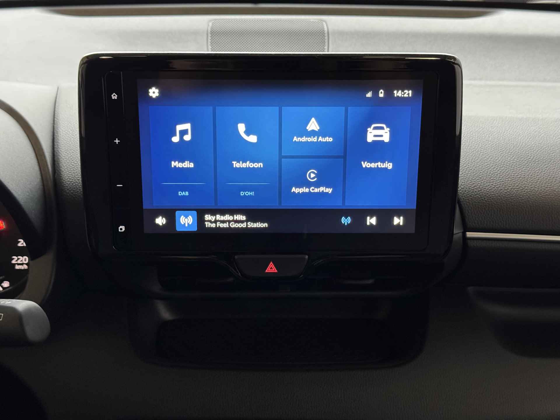 Mazda 2 Hybrid 1.5 CENTRE-LINE CARPLAY NAVI LMV CAMERA ECC ADAP.CRUISE STOELVERW. 06/2024 - 25/73