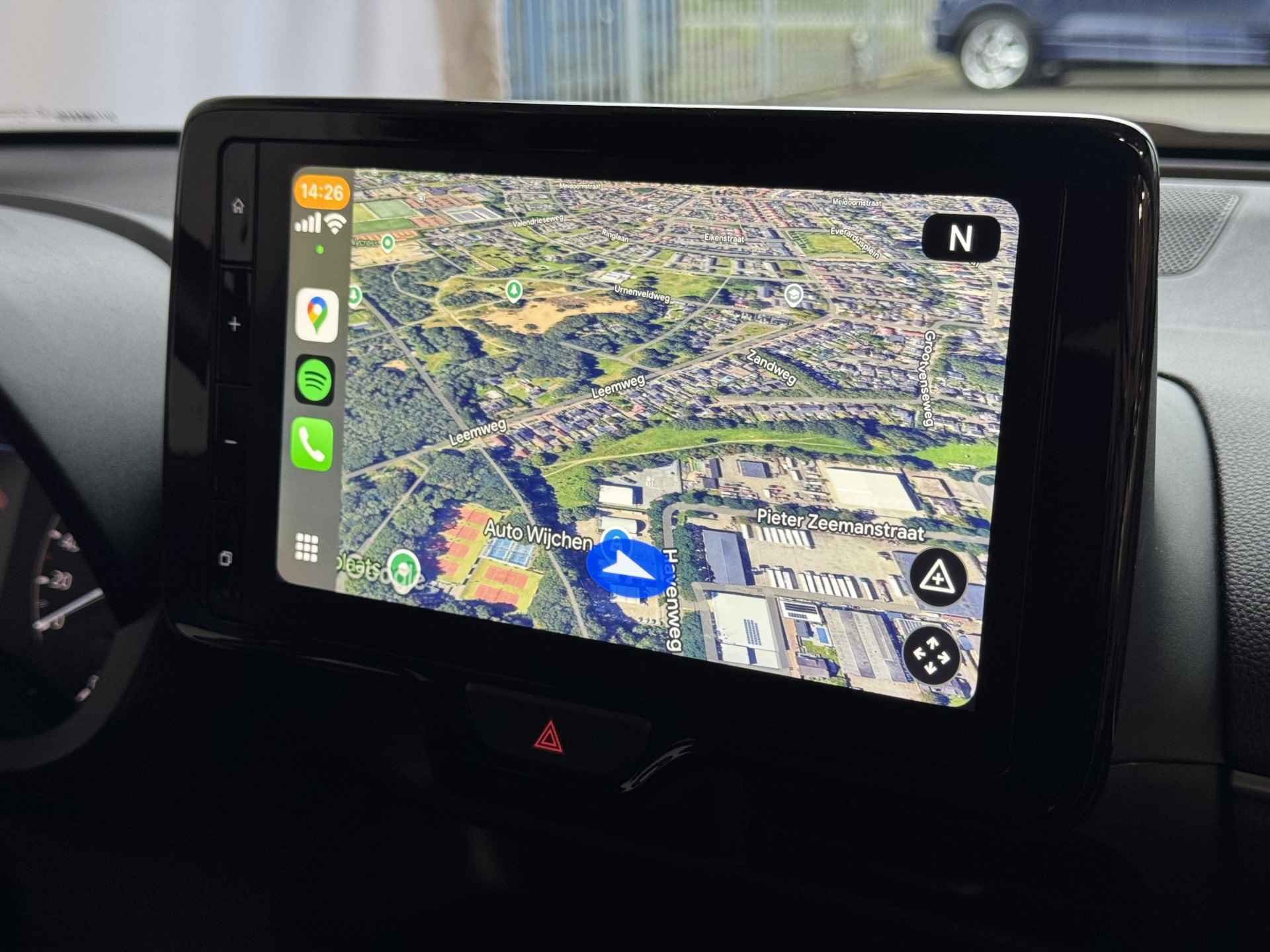 Mazda 2 Hybrid 1.5 CENTRE-LINE CARPLAY NAVI LMV CAMERA ECC ADAP.CRUISE STOELVERW. 06/2024 - 43/73