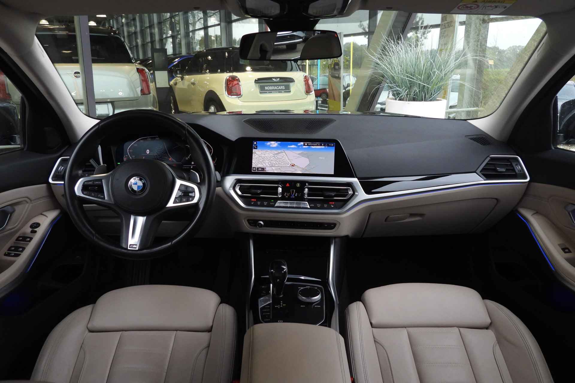 BMW 3 Serie Touring 330i High Executive Sport Line Automaat / Sportstoelen / LED / Live Cockpit Professional / Stoelverwarming / Leder - 22/38