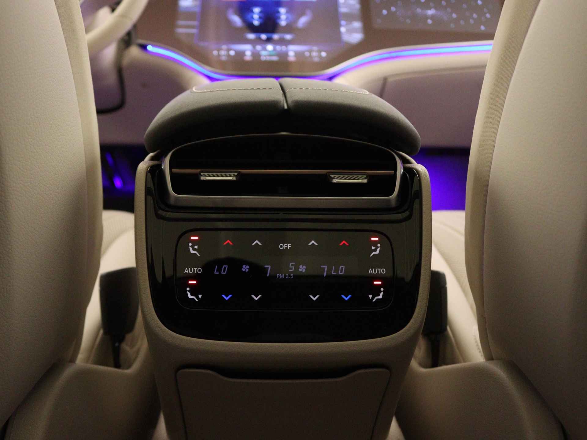 Mercedes-Benz EQS 580 4MATIC AMG Line 108kWh | Premium Plus pakket | Nightpakket | Achterasbesturing tot 10° | 360°-camera | Akoestiekcomfortpakket | Rij-assistentiepakket Plus | Burmester® surround sound system | - 28/36