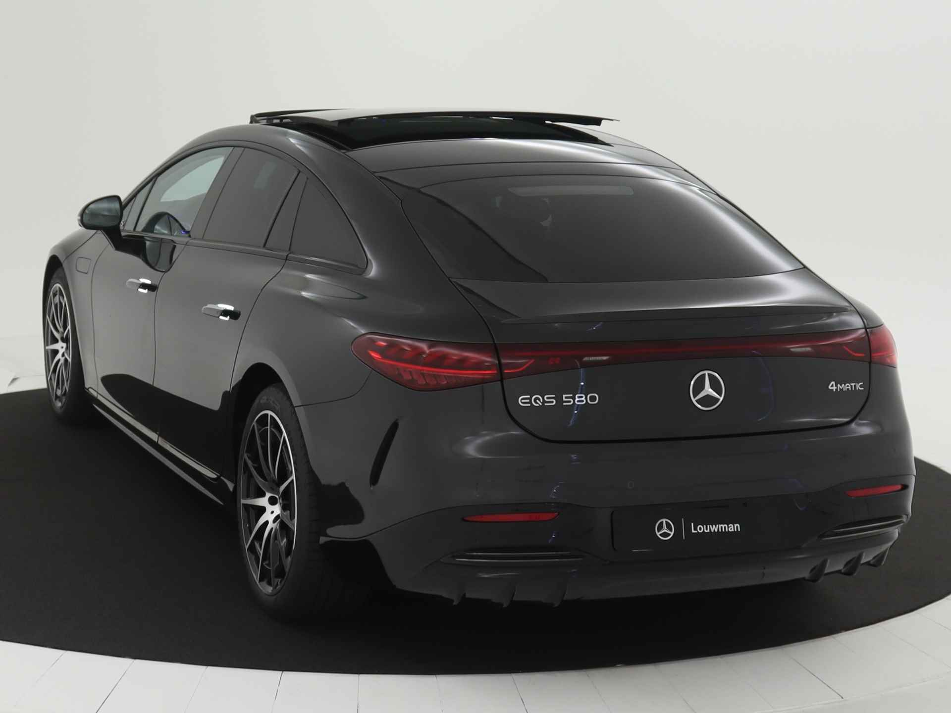 Mercedes-Benz EQS 580 4MATIC AMG Line 108kWh | Premium Plus pakket | Nightpakket | Achterasbesturing tot 10° | 360°-camera | Akoestiekcomfortpakket | Rij-assistentiepakket Plus | Burmester® surround sound system | - 11/36