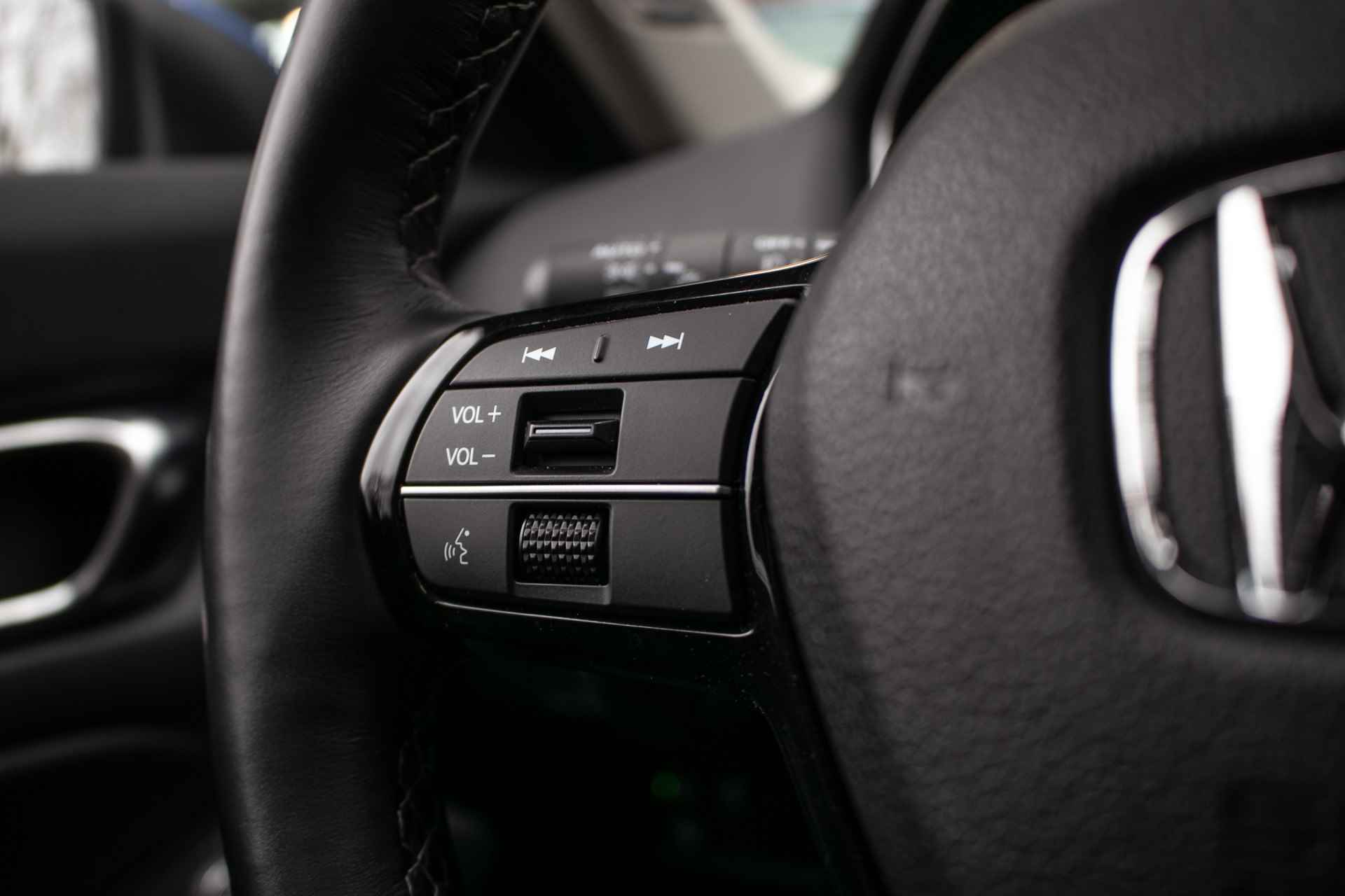 Honda Civic 2.0 e:HEV Advance All-in rijklaarprijs | Schuif-/kanteldak | Navi | Camera - 40/48