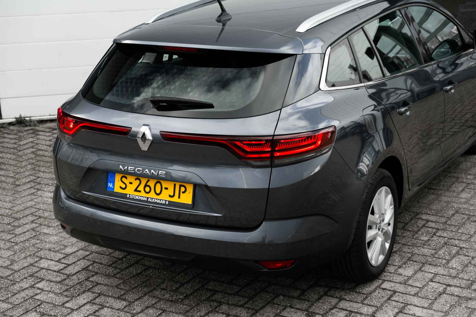 Renault Mégane Estate 1.5 Blue 115 PK dCi Zen | NAVI | Parkeersensoren achter | ECC | | incl. Bovag rijklaarpakket met 12 maanden garantie - 19/56