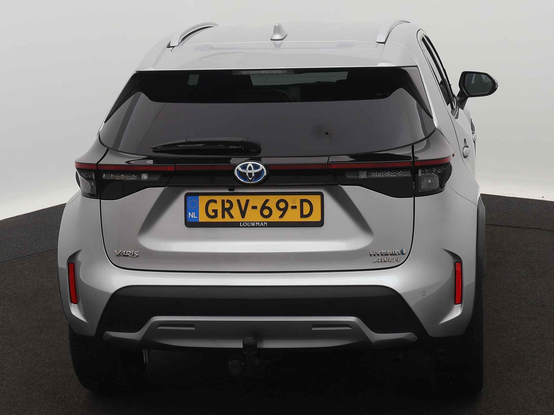 Toyota Yaris Cross 1.5 Hybrid Adventure AWD Limited | Trekhaak | Head-up Display | Navigatie | Camera | Cruise Control | Stoelverwarming | Parkeersensoren | Berend Hellevoetsluis - 30/44