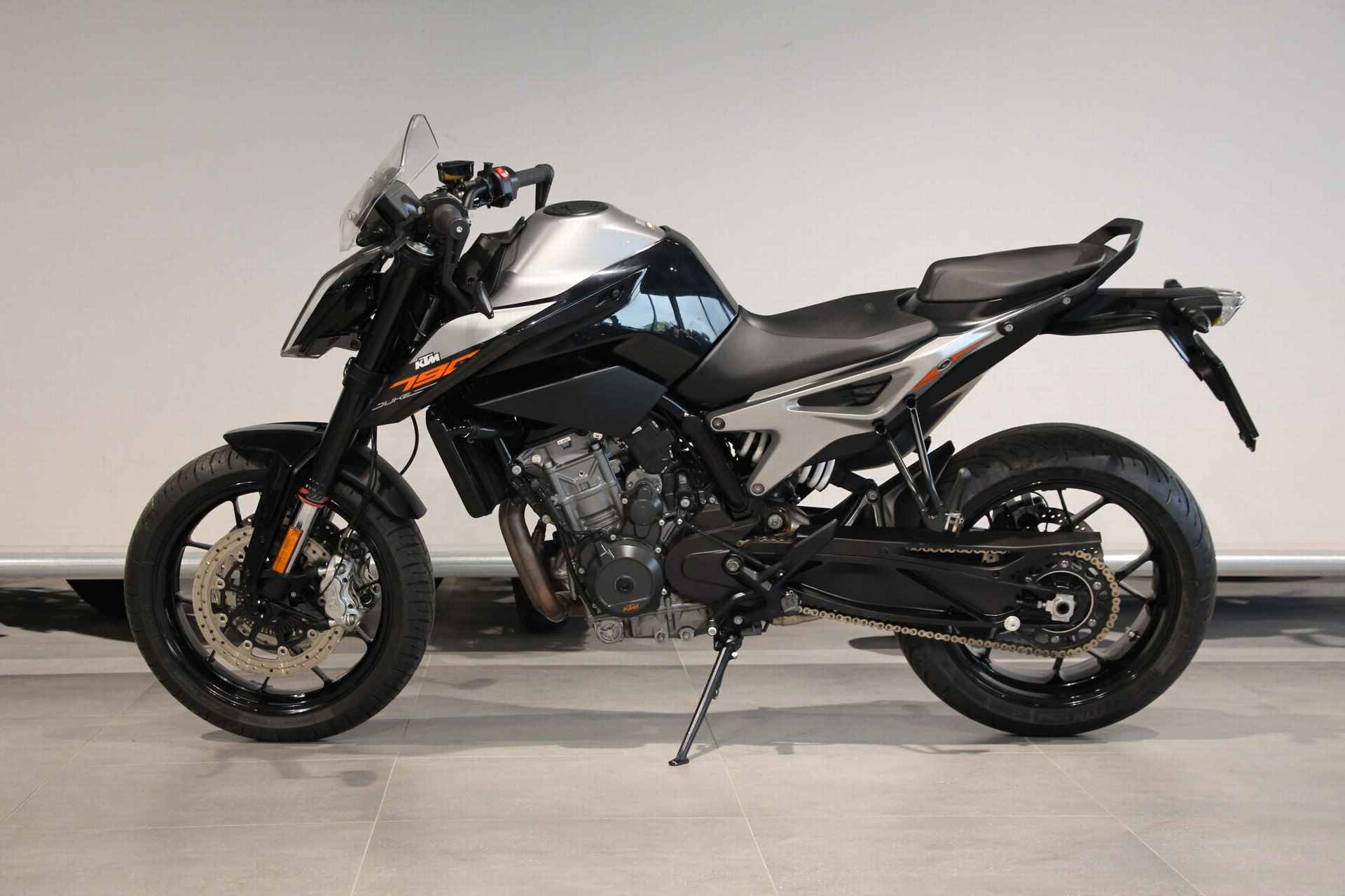 KTM 790 DUKE - 5/12