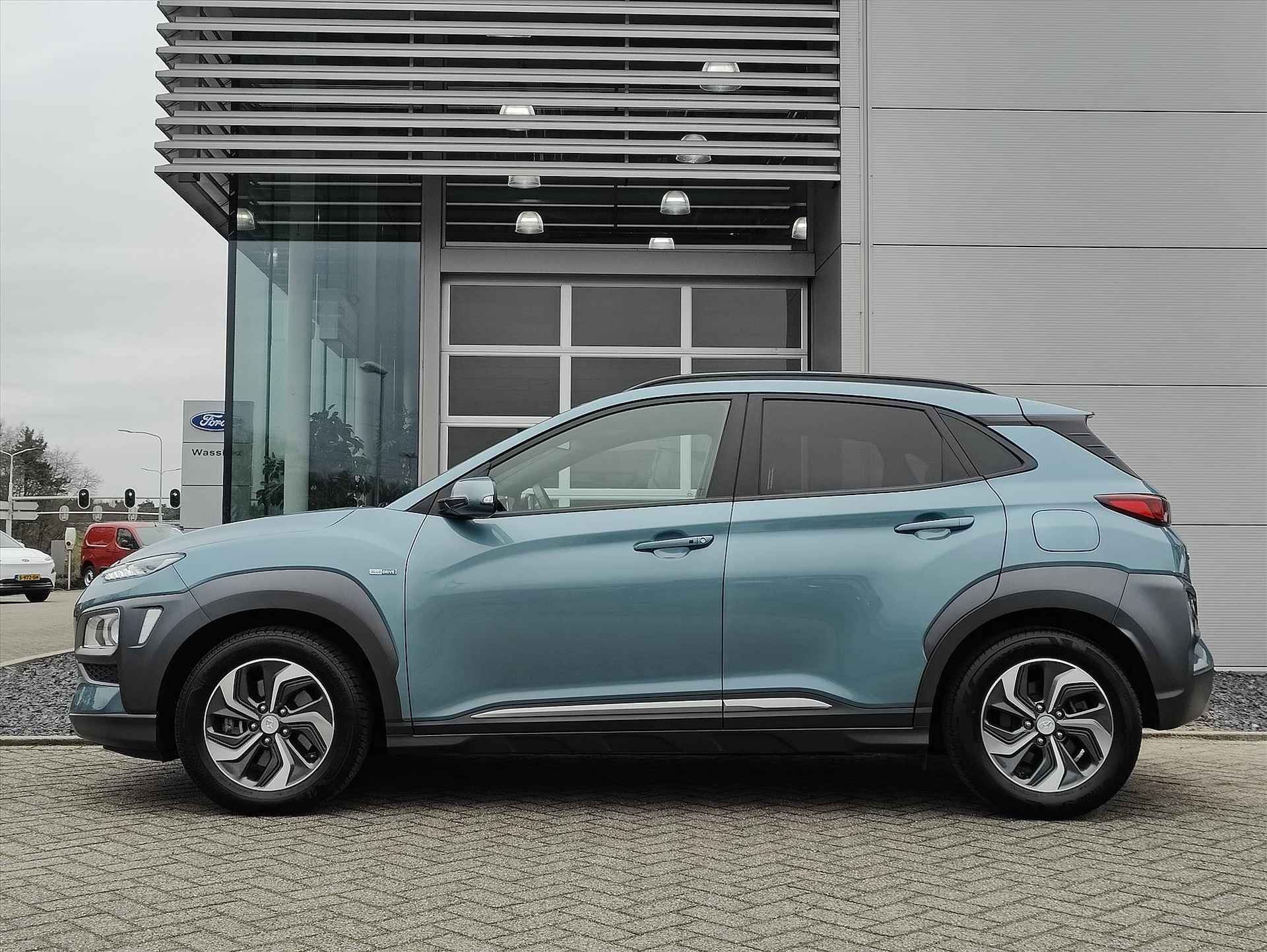 HYUNDAI Kona GDI 141pk HEV 2WD Fashion Design Sky | Automaat | Schuif-/kantel dak | Trekhaak | PDC & Camera Achter | Adaptive Cruise Control | Carplay | - 2/37