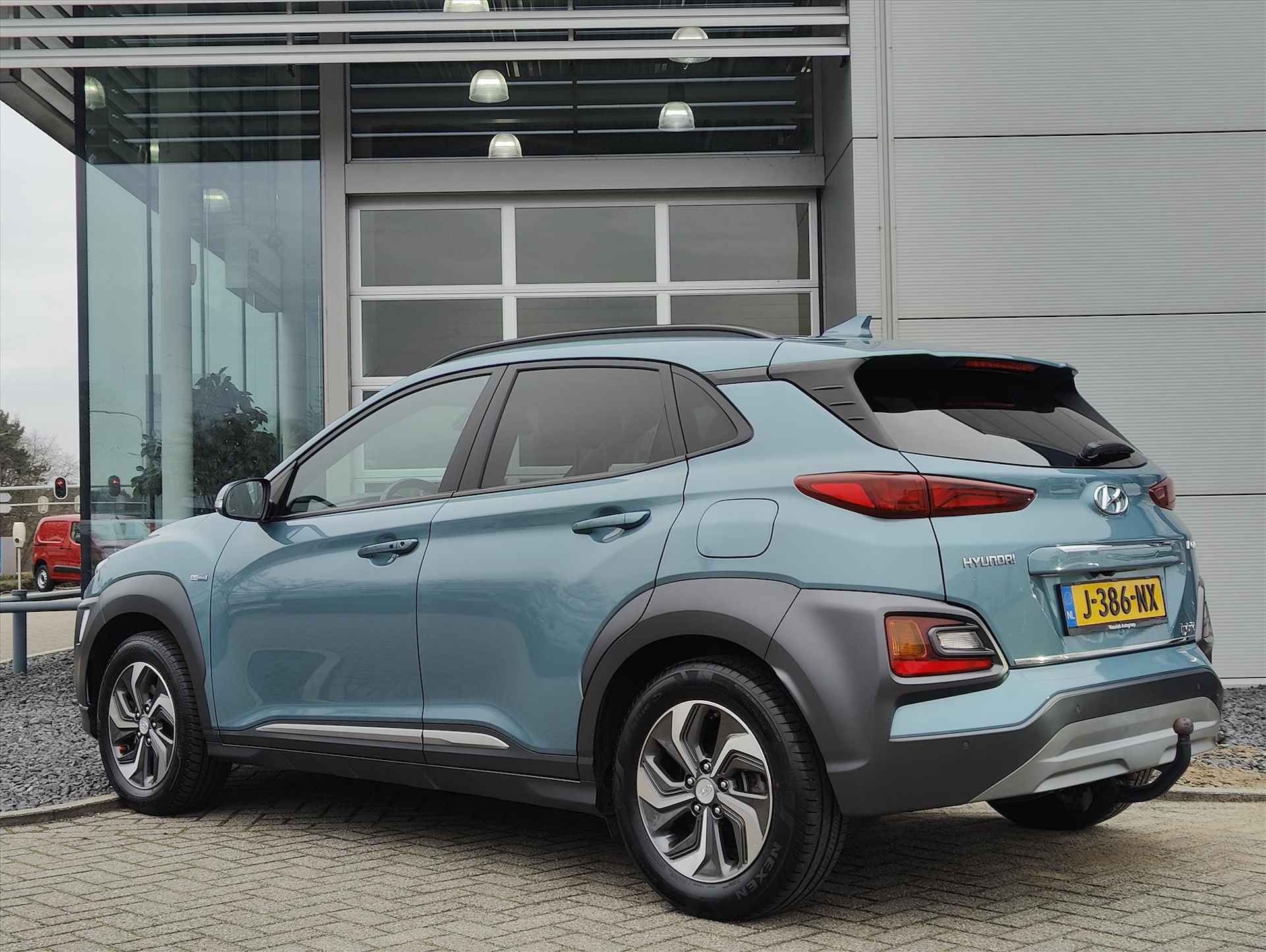 HYUNDAI Kona GDI 141pk HEV 2WD Fashion Design Sky | Automaat | Schuif-/kantel dak | Trekhaak | PDC & Camera Achter | Adaptive Cruise Control | Carplay | - 3/37