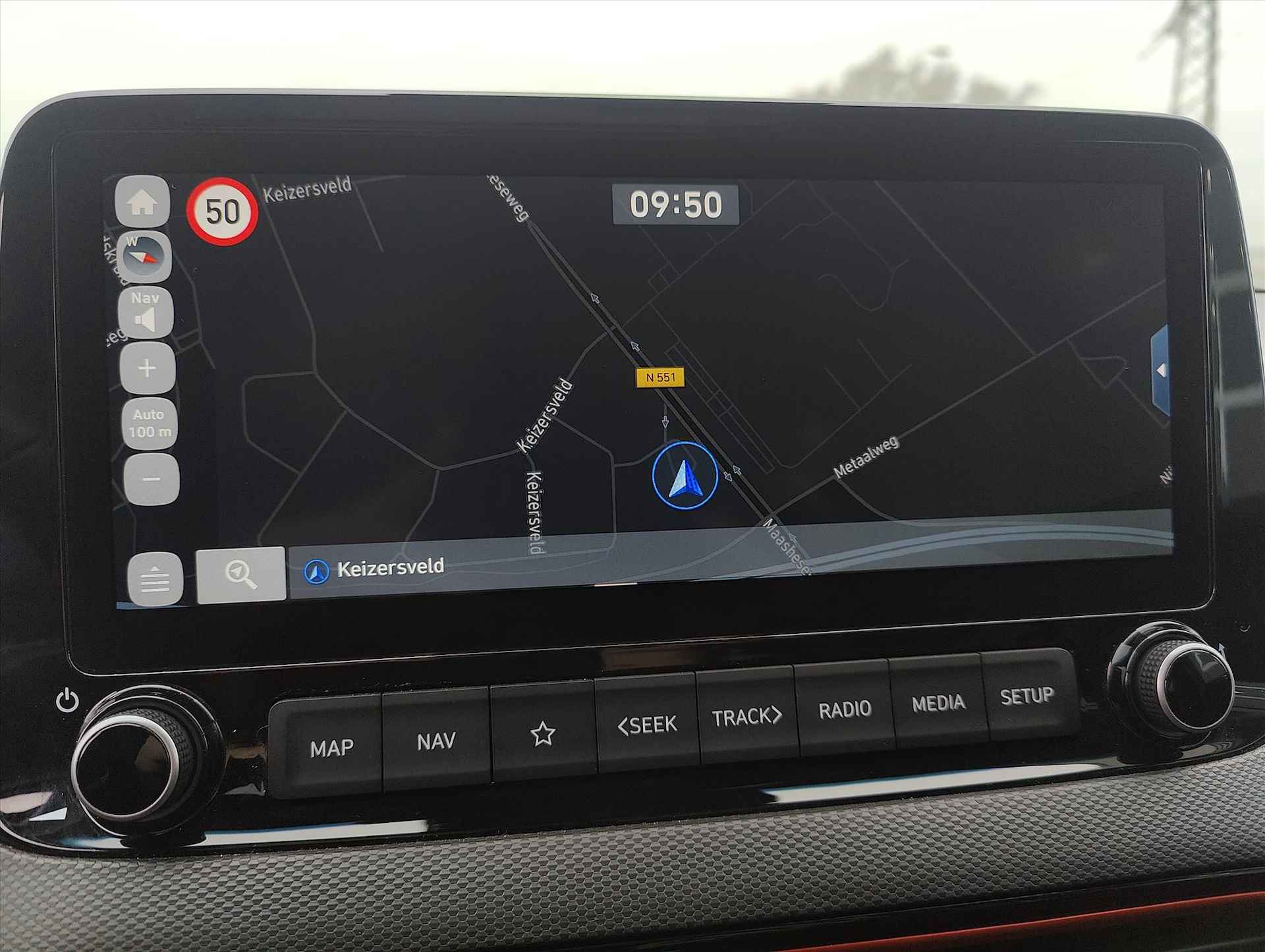 HYUNDAI Kona GDI 141pk HEV 2WD Fashion Design Sky | Automaat | Schuif-/kantel dak | Trekhaak | PDC & Camera Achter | Adaptive Cruise Control | Carplay | - 14/37