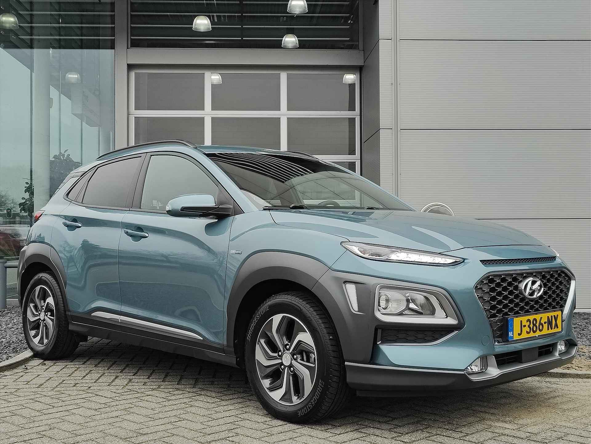 HYUNDAI Kona GDI 141pk HEV 2WD Fashion Design Sky | Automaat | Schuif-/kantel dak | Trekhaak | PDC & Camera Achter | Adaptive Cruise Control | Carplay | - 32/37