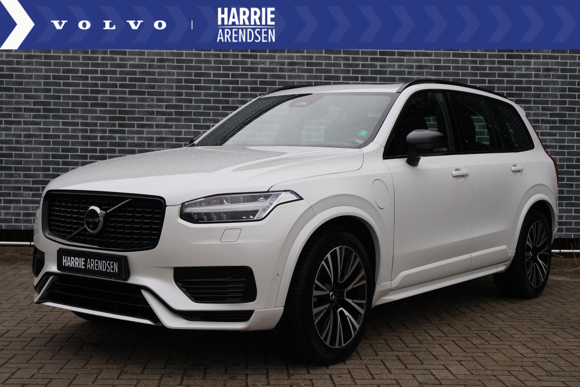 Volvo XC90 2.0 T8 Recharge AWD Ultimate Dark 360 camera | Head-up display | Bowers & Wilkins Audio | Luchtvering | Sportstoelen | standkachel | elektr. schuif-/-kanteldak |